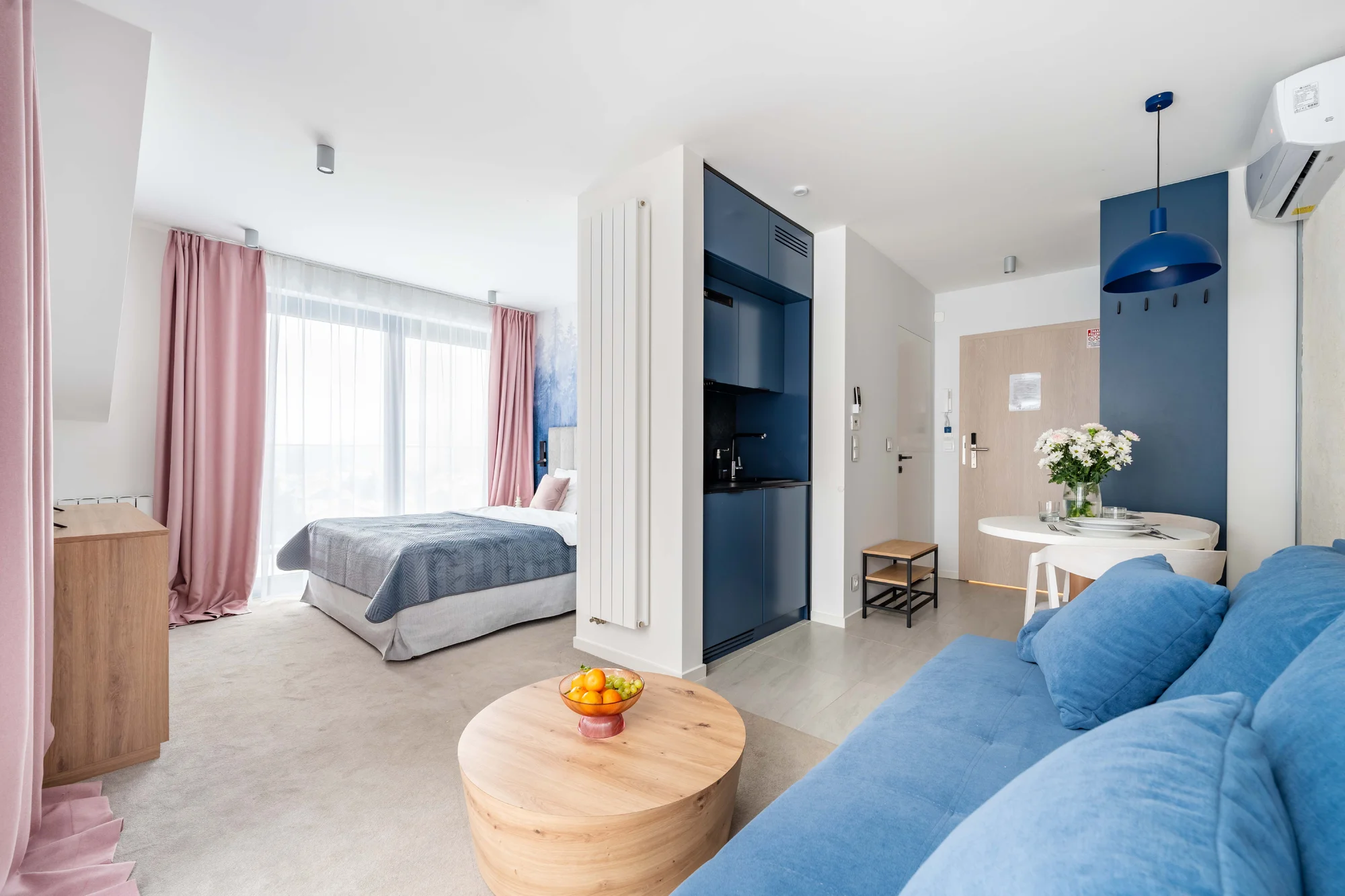 Dovolená ve Slezských Beskydech: moderní aparthotel se snídaní, vstup do saunaria
