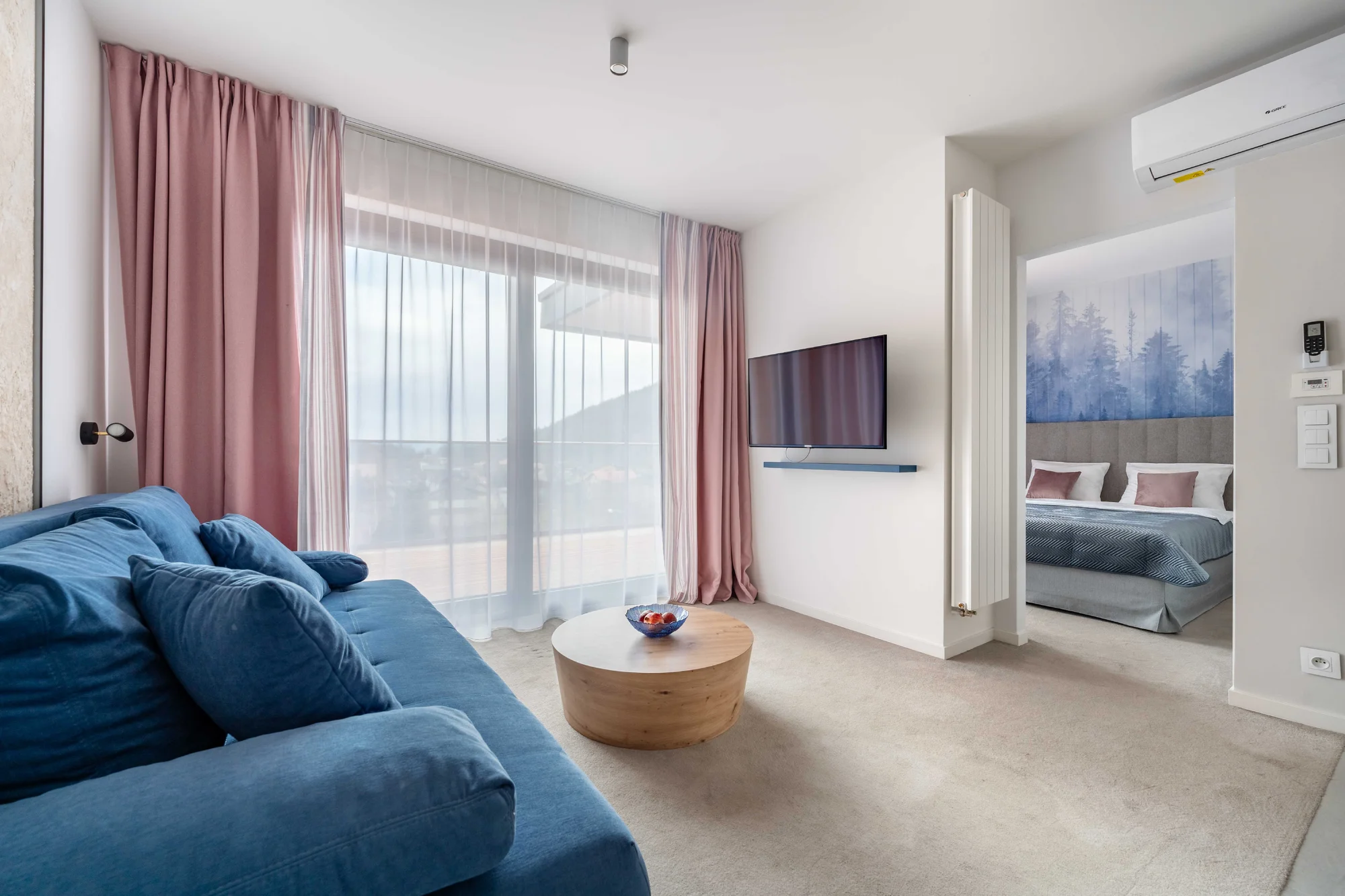 Dovolená ve Slezských Beskydech: moderní aparthotel se snídaní, vstup do saunaria
