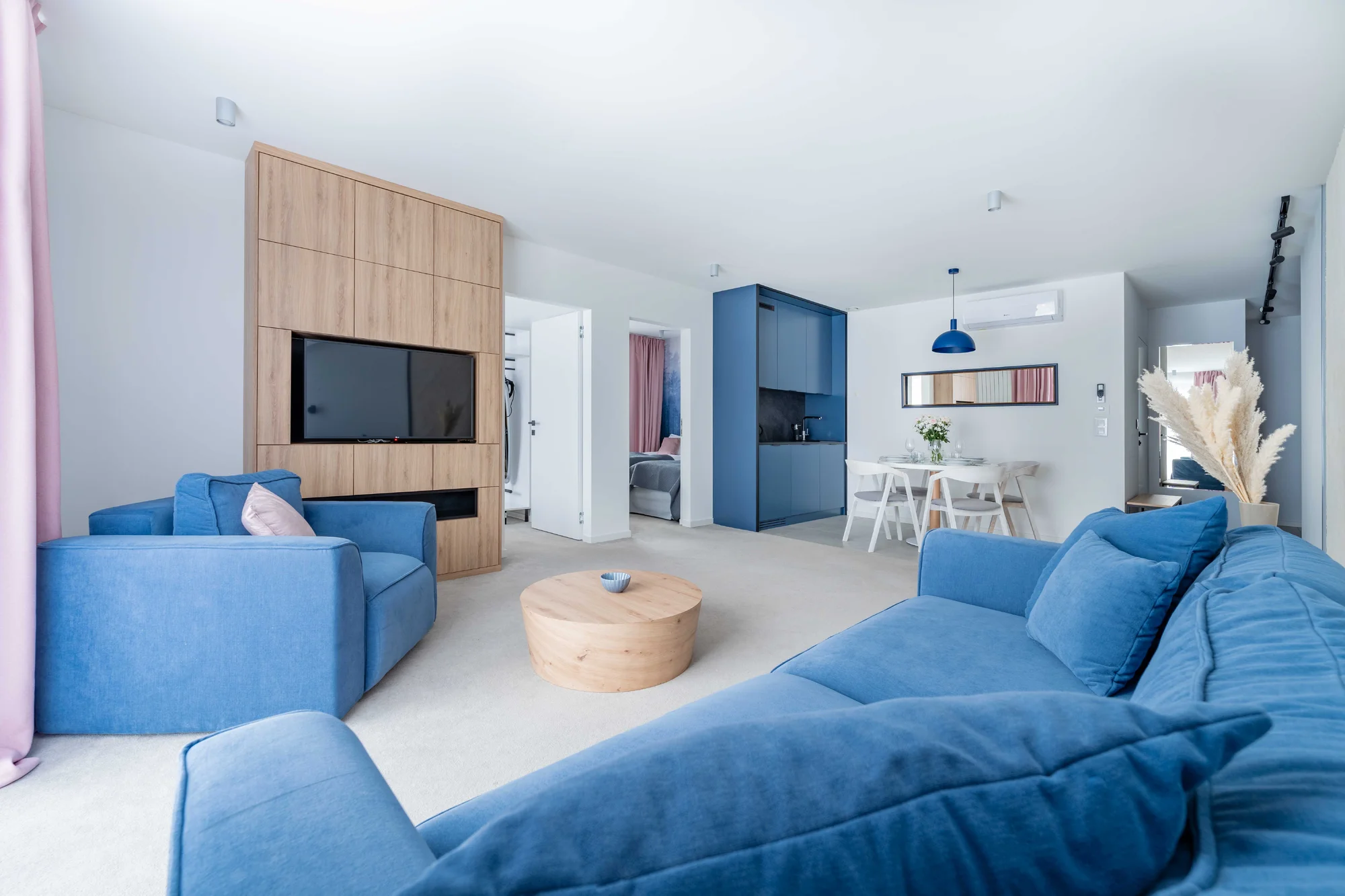Dovolená ve Slezských Beskydech: moderní aparthotel se snídaní, vstup do saunaria