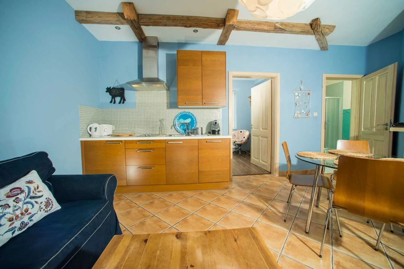 Rodinný pobyt na Baltu v Kolobřehu: apartmány vč. sauny a bazénu, dětské hřiště i společná zahrada, 700 m od pláže
