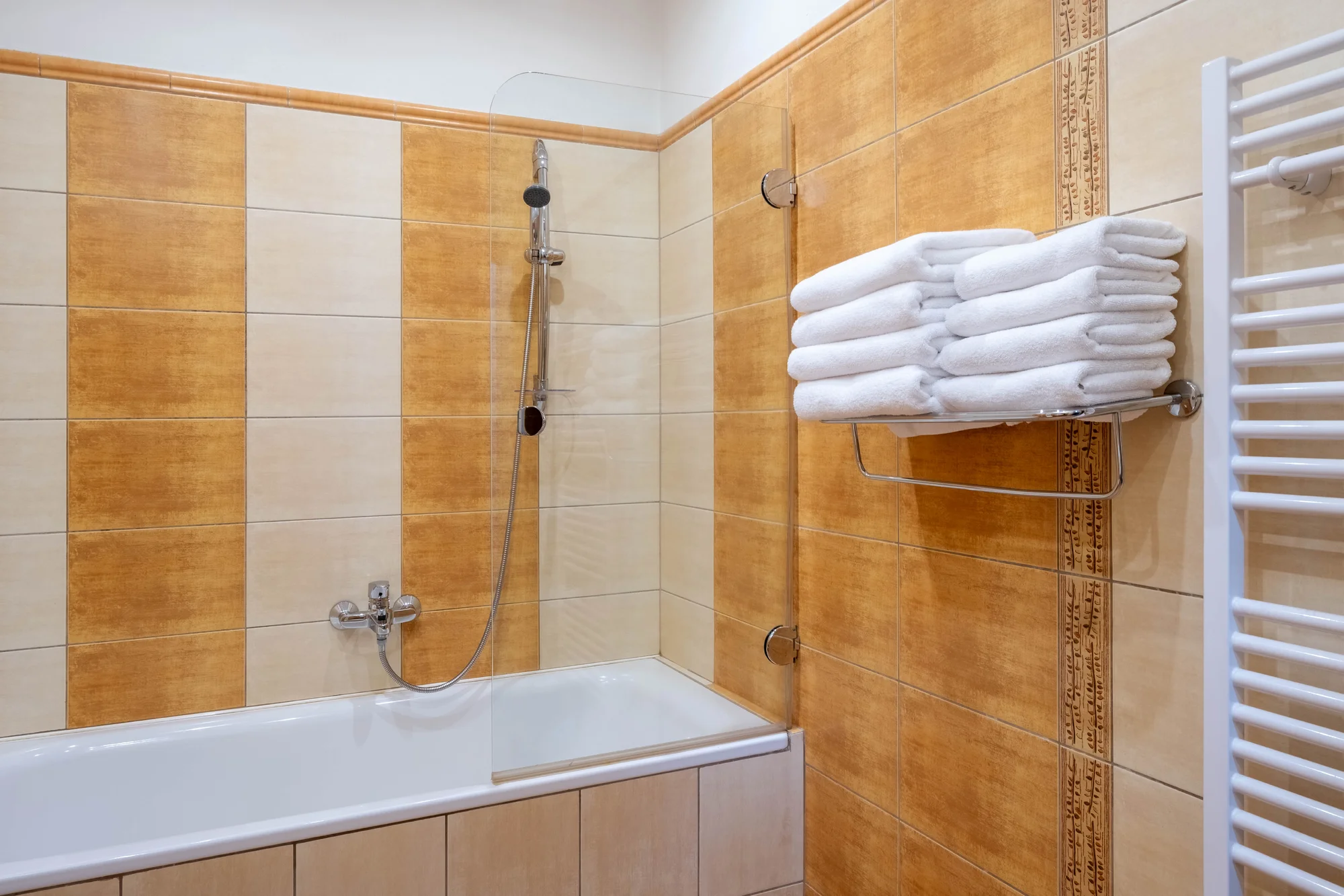 Příjemný hotel v centru Jeseníku se snídaní či polopenzí i saunou