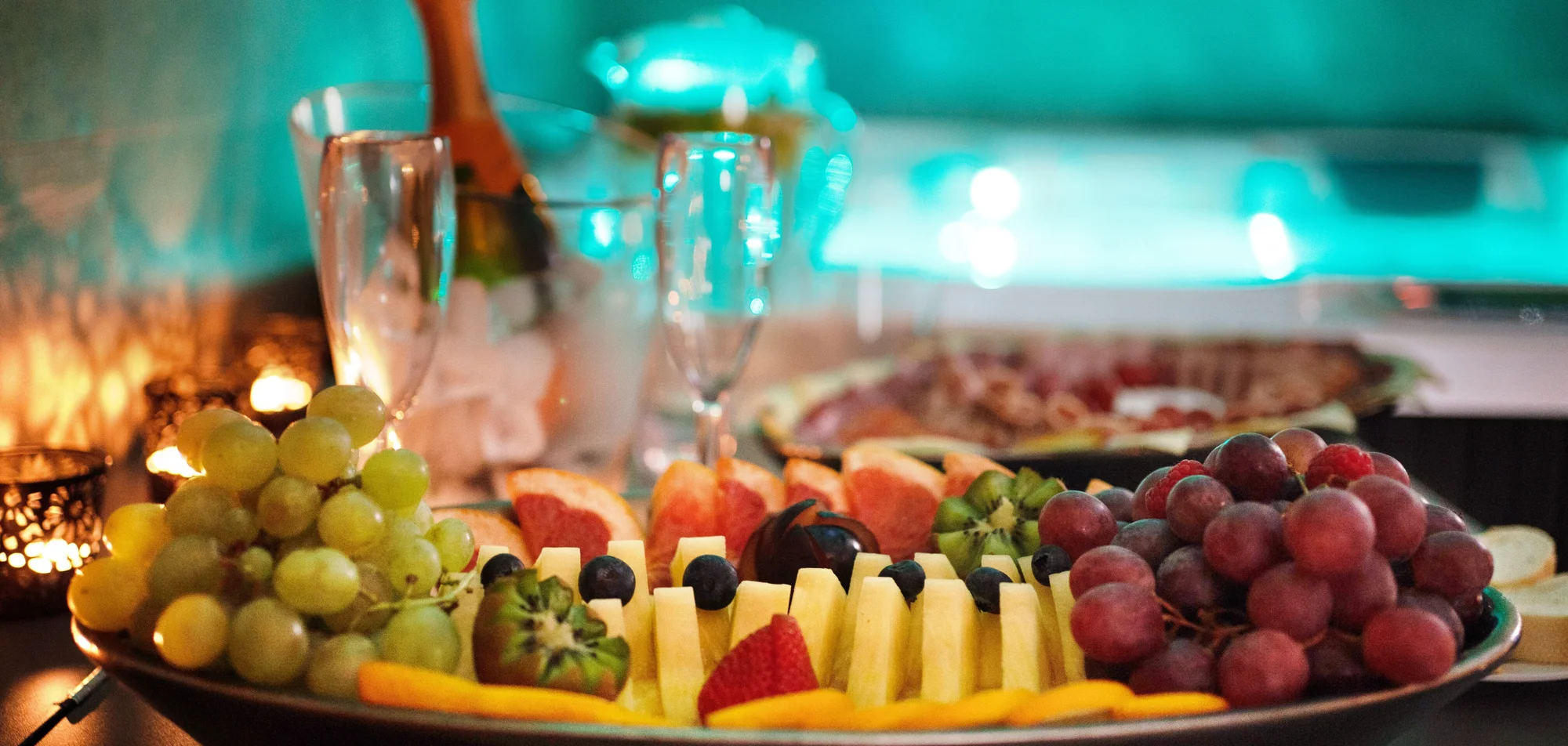Privátní wellness pro 2 nebo 4 osoby: vířivka, sauna, sekt, ovoce i drinky