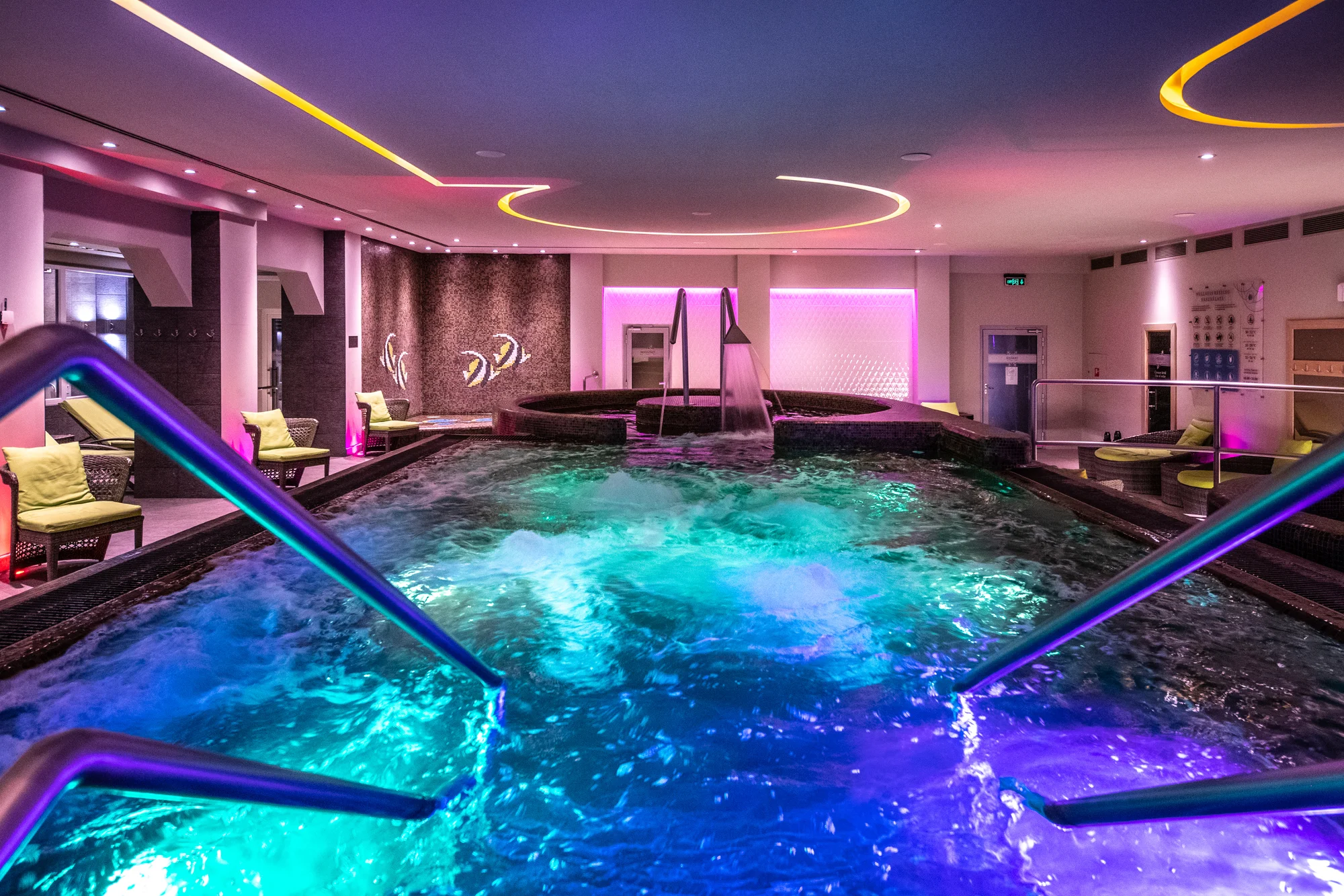 Relax u největších termálů v Evropě: 4* hotel s polopenzí, wellness i vstup do Hungarospa