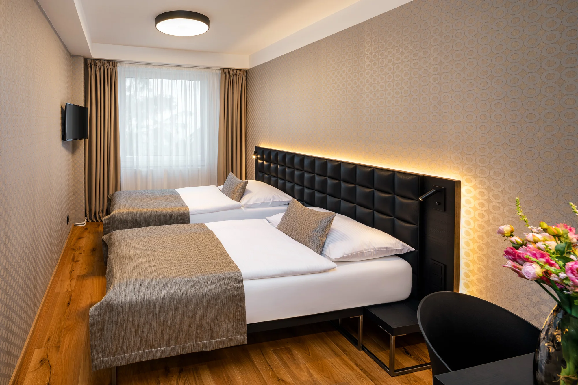 Pobyt v hotelu v Praze se snídaní: 5 min. od stanice metra a blízko zoologické zahrady