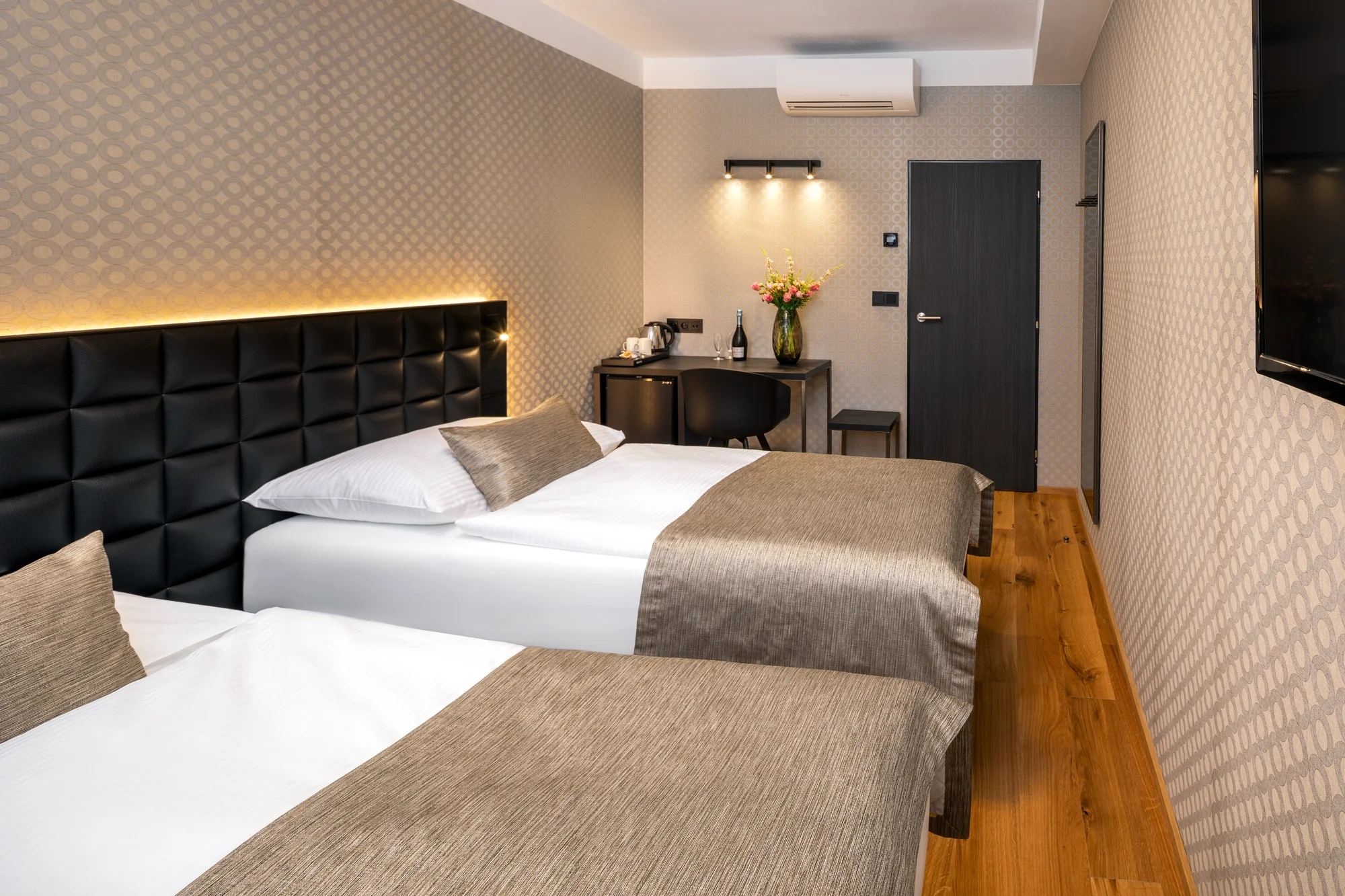 Pobyt v hotelu v Praze se snídaní: 5 min. od stanice metra a blízko zoologické zahrady