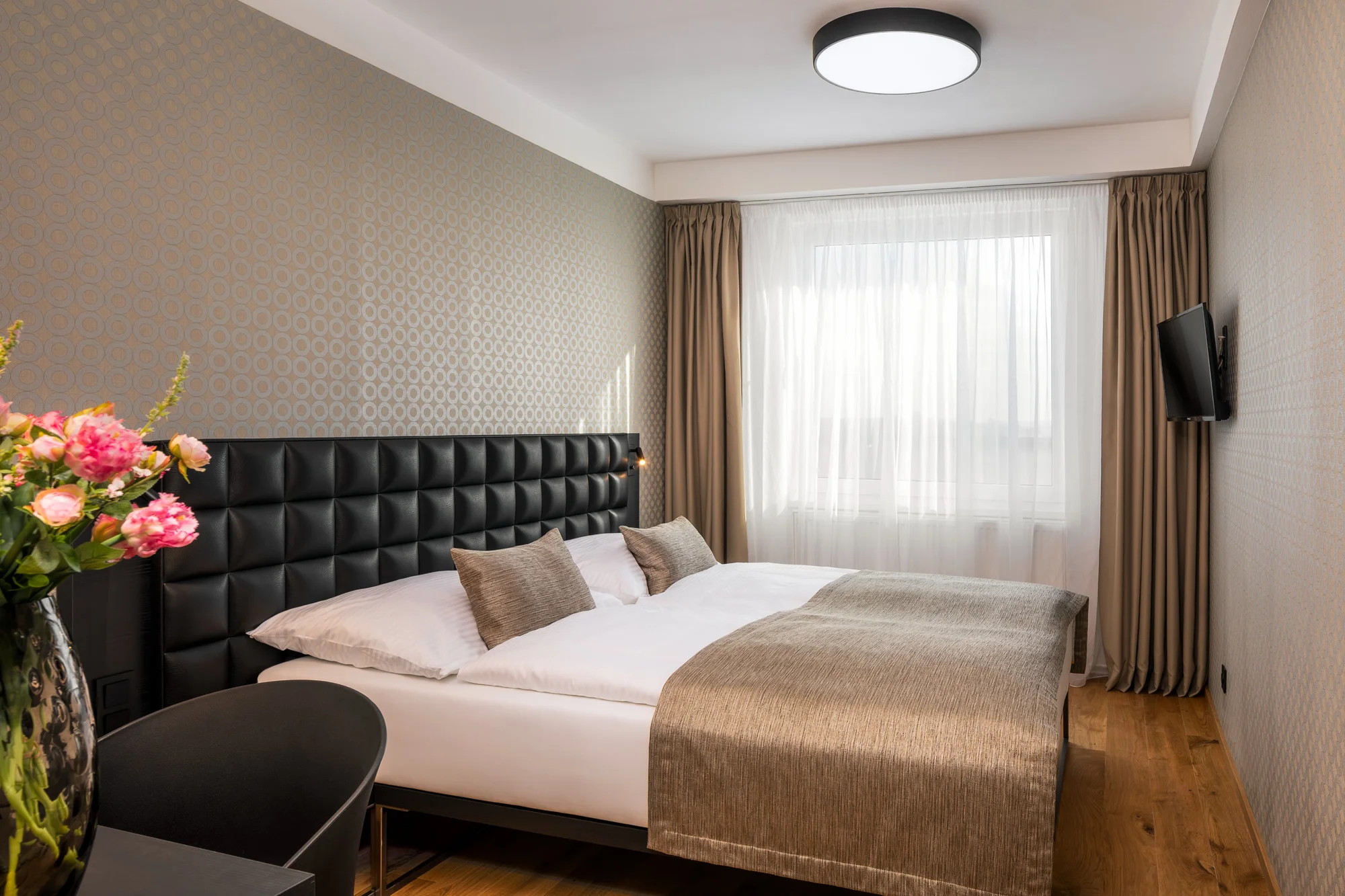 Pobyt v hotelu v Praze se snídaní: 5 min. od stanice metra a blízko zoologické zahrady