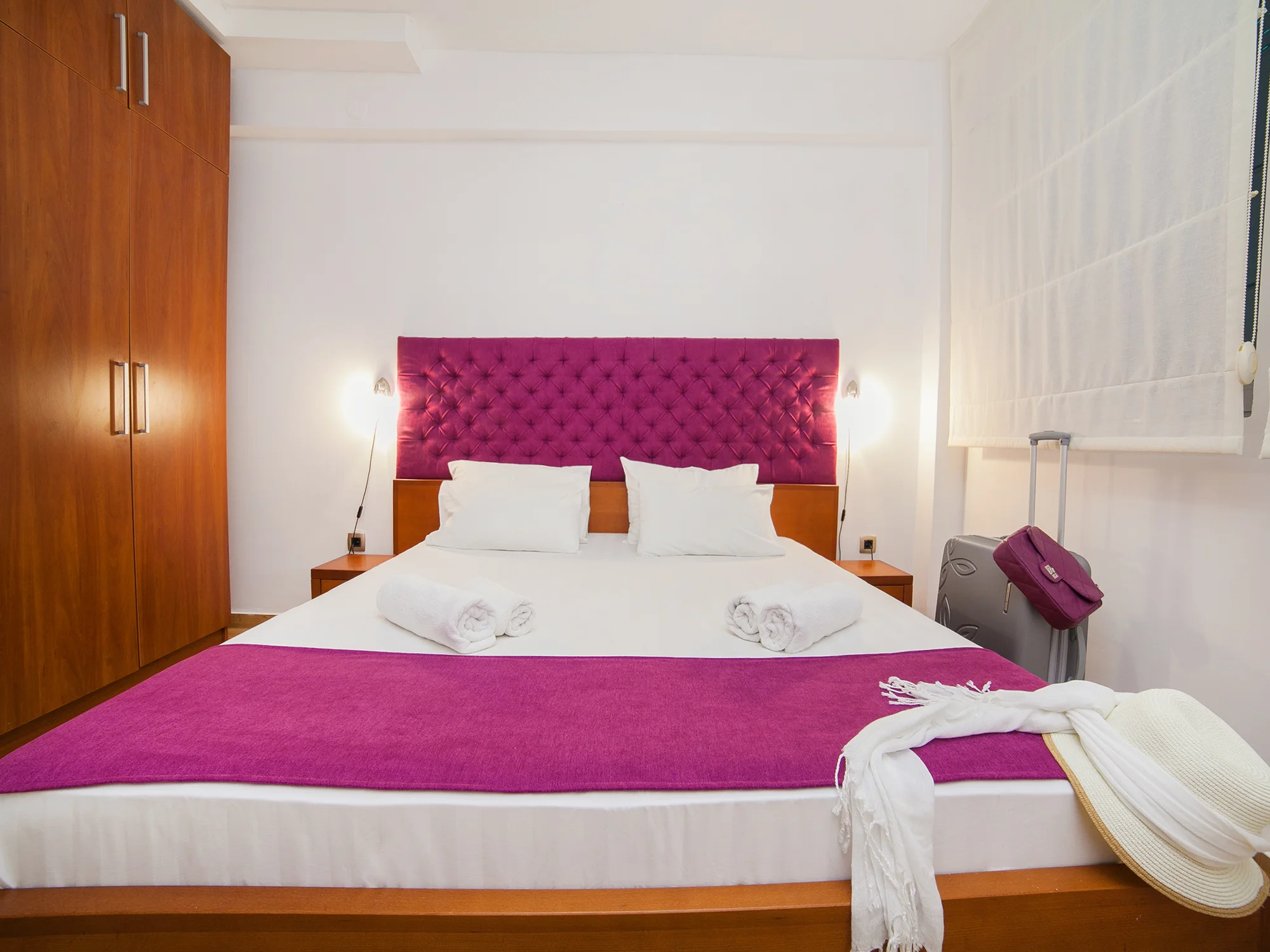 Černá Hora - Sveti Stefan: plně vybavené apartmány až pro 6 osob jen kousek od moře