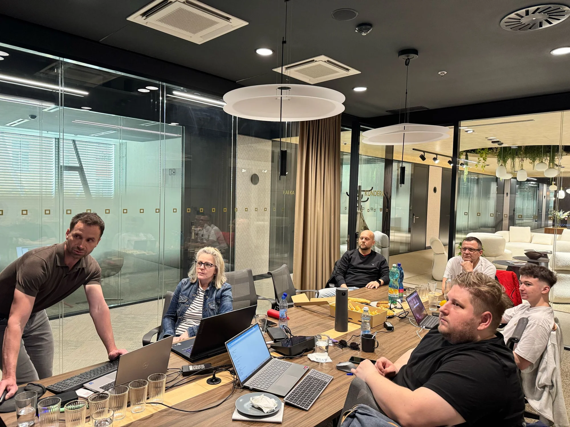 8hodinový intenzivní Java workshop s vývojem vlastní miniaplikace