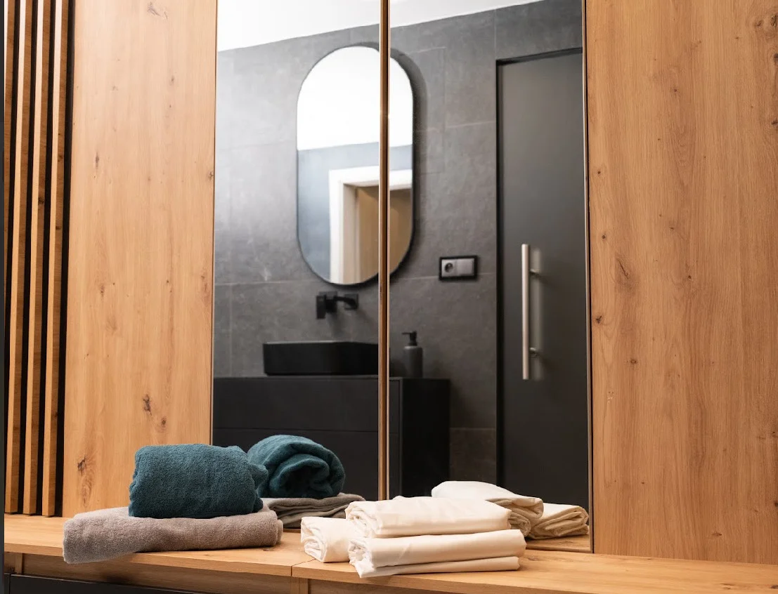 Relaxace a péče o tělo i duši: privátní wellness pro 2 až 4 osoby, bazén, sauna i televize