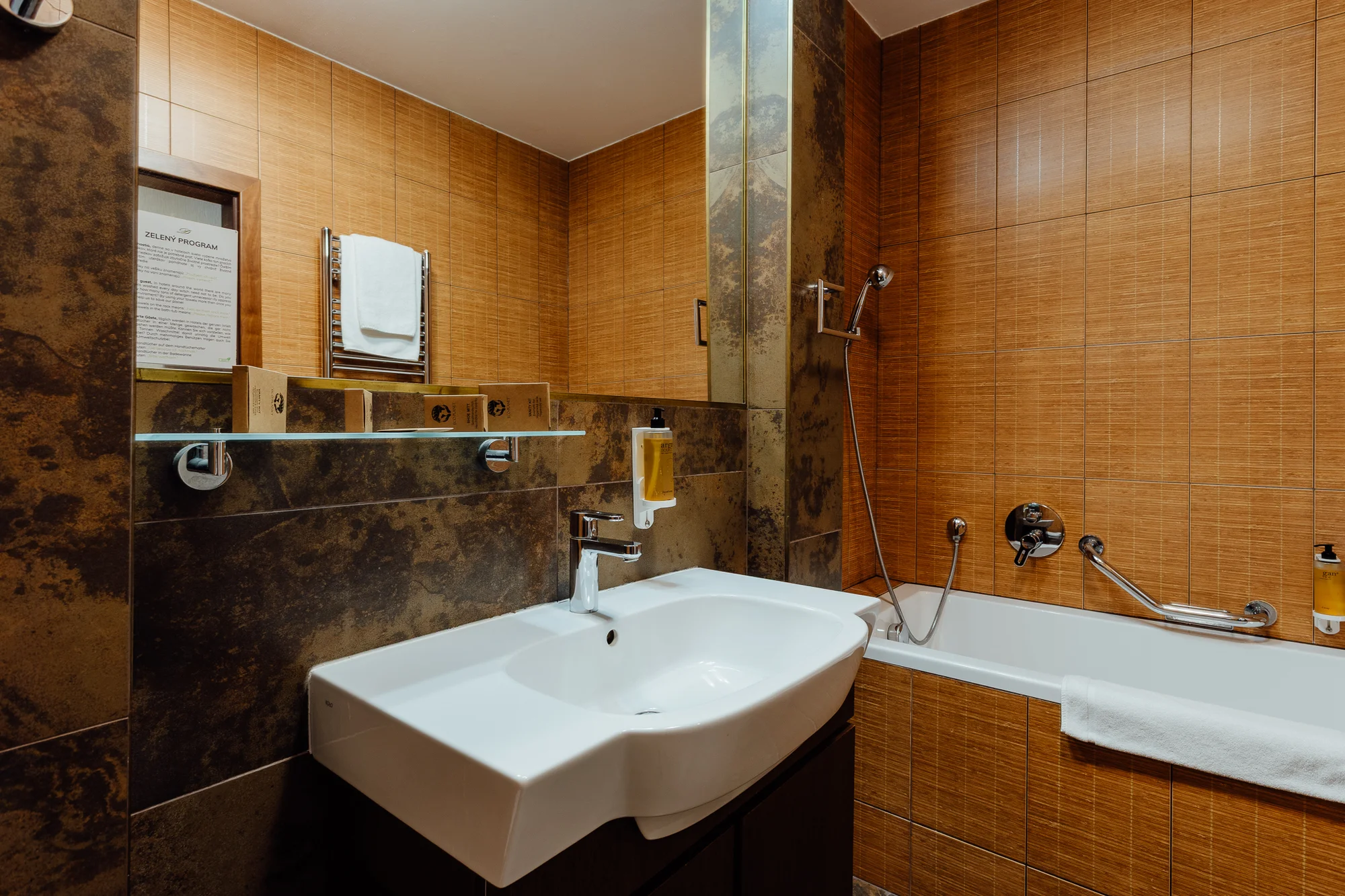 Wellness pobyt v Rajeckých Teplicích: neomezený relax, polopenze, blízko termálů Aphrodite