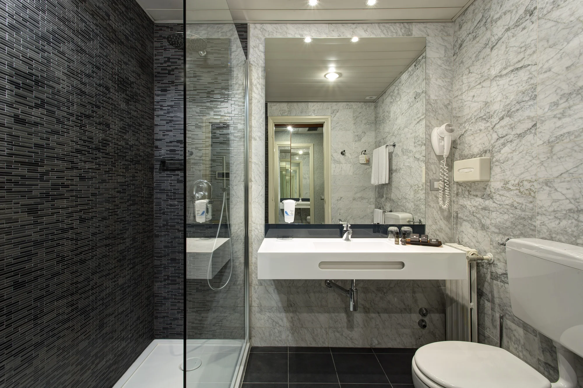 Verona: 4* hotel se snídaní či polopenzí vč. neomezeného fitness