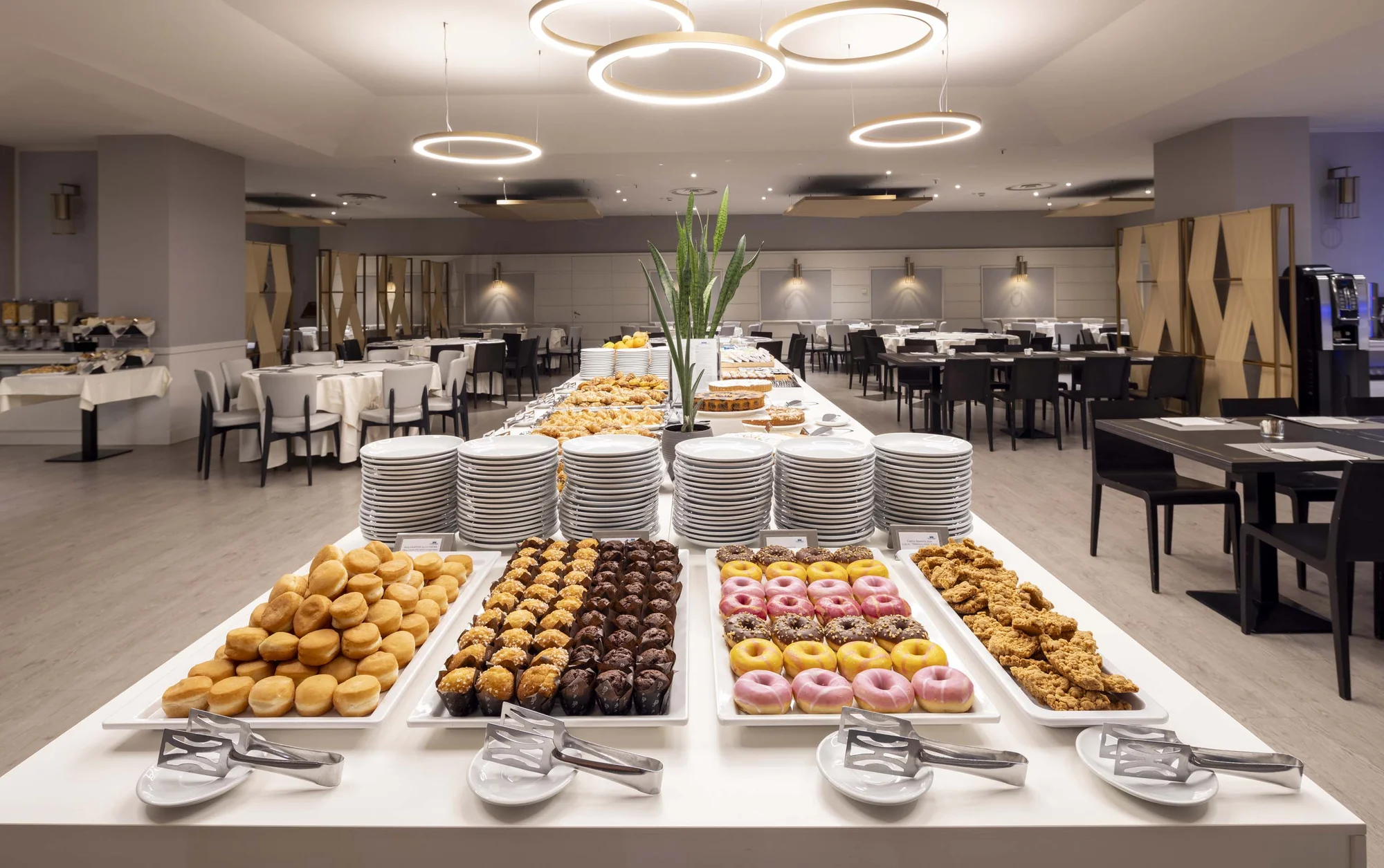 Verona: 4* hotel se snídaní či polopenzí vč. neomezeného fitness