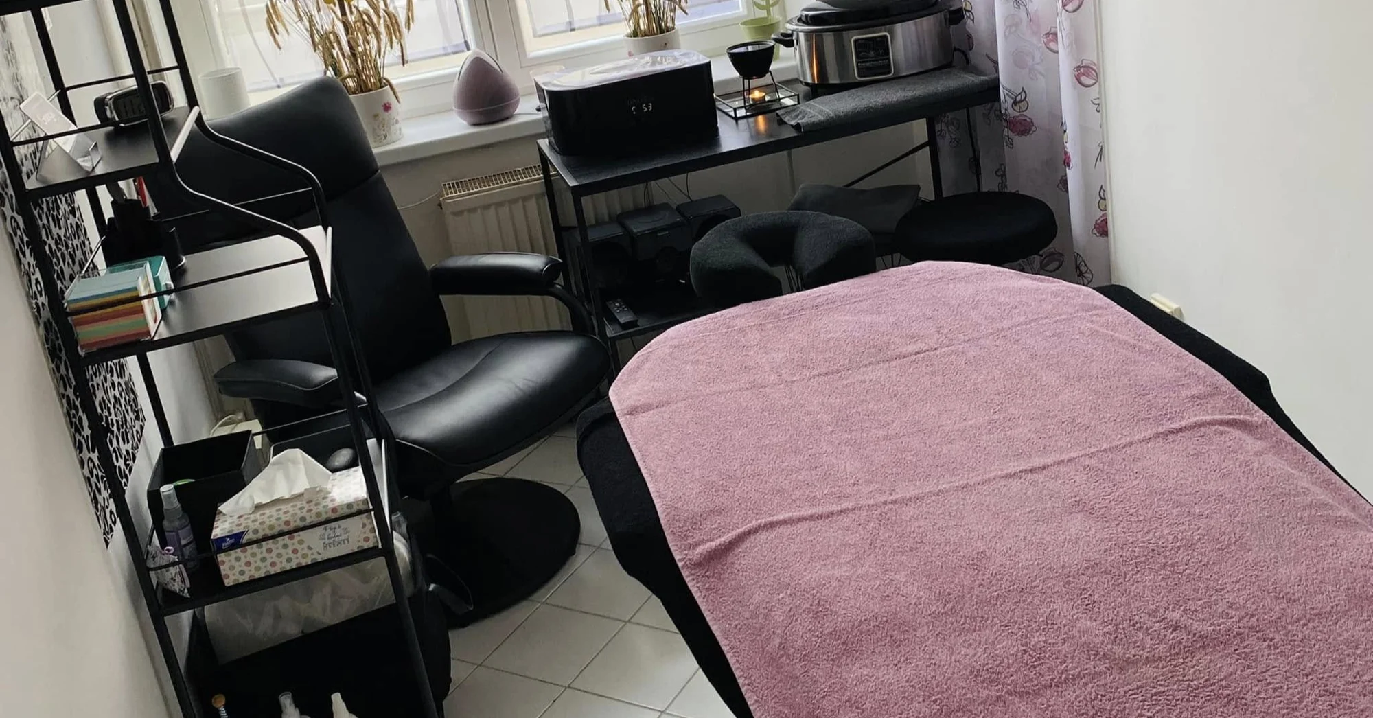 Hydratační kosmetická procedura vč. použití galvanické žehličky a ultrazvukové špachtle