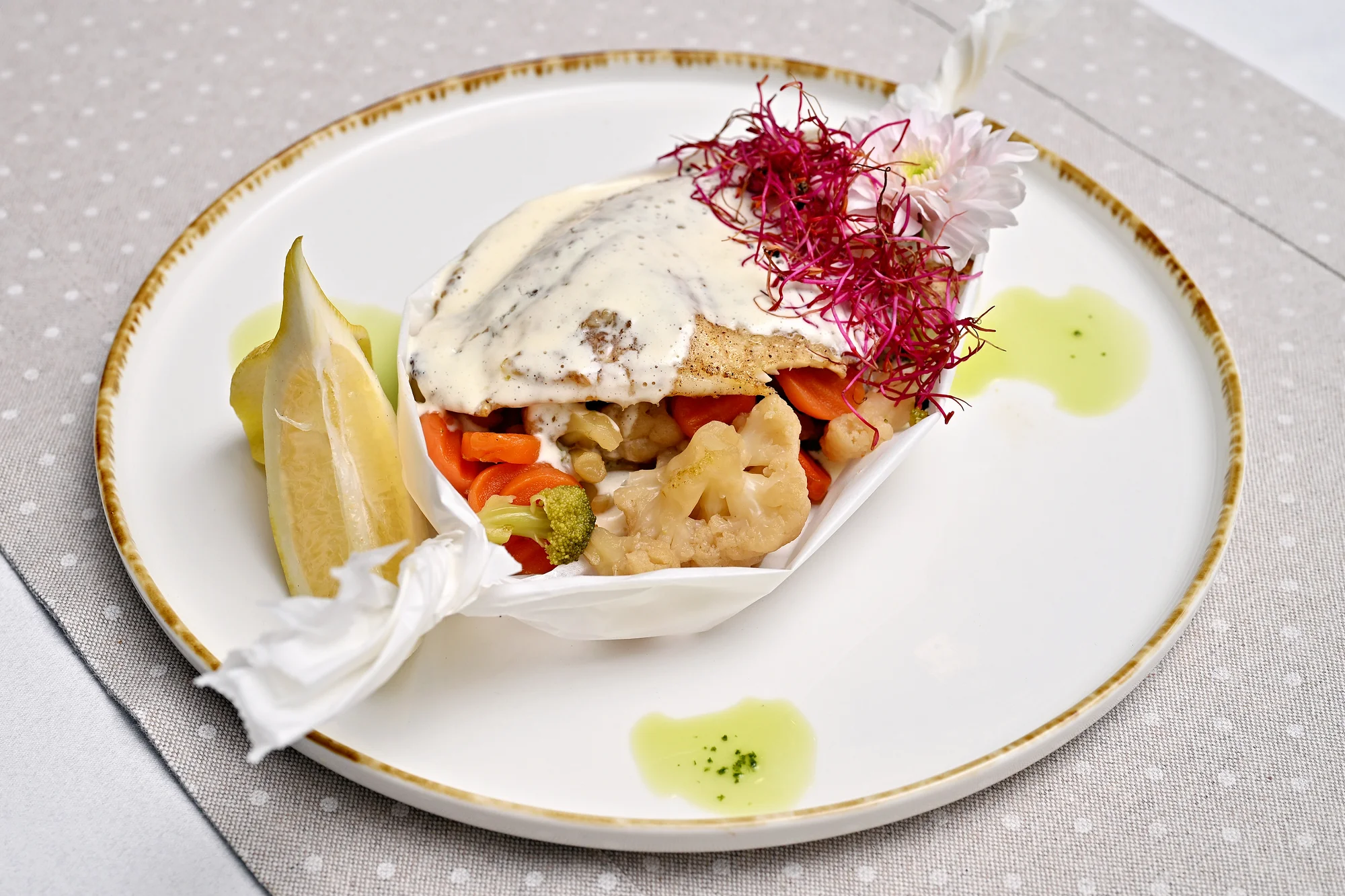 Tříchodové menu pro dva s možností vinného párování: tilápie, krůtí sous-vide i fritovaná zmrzlina