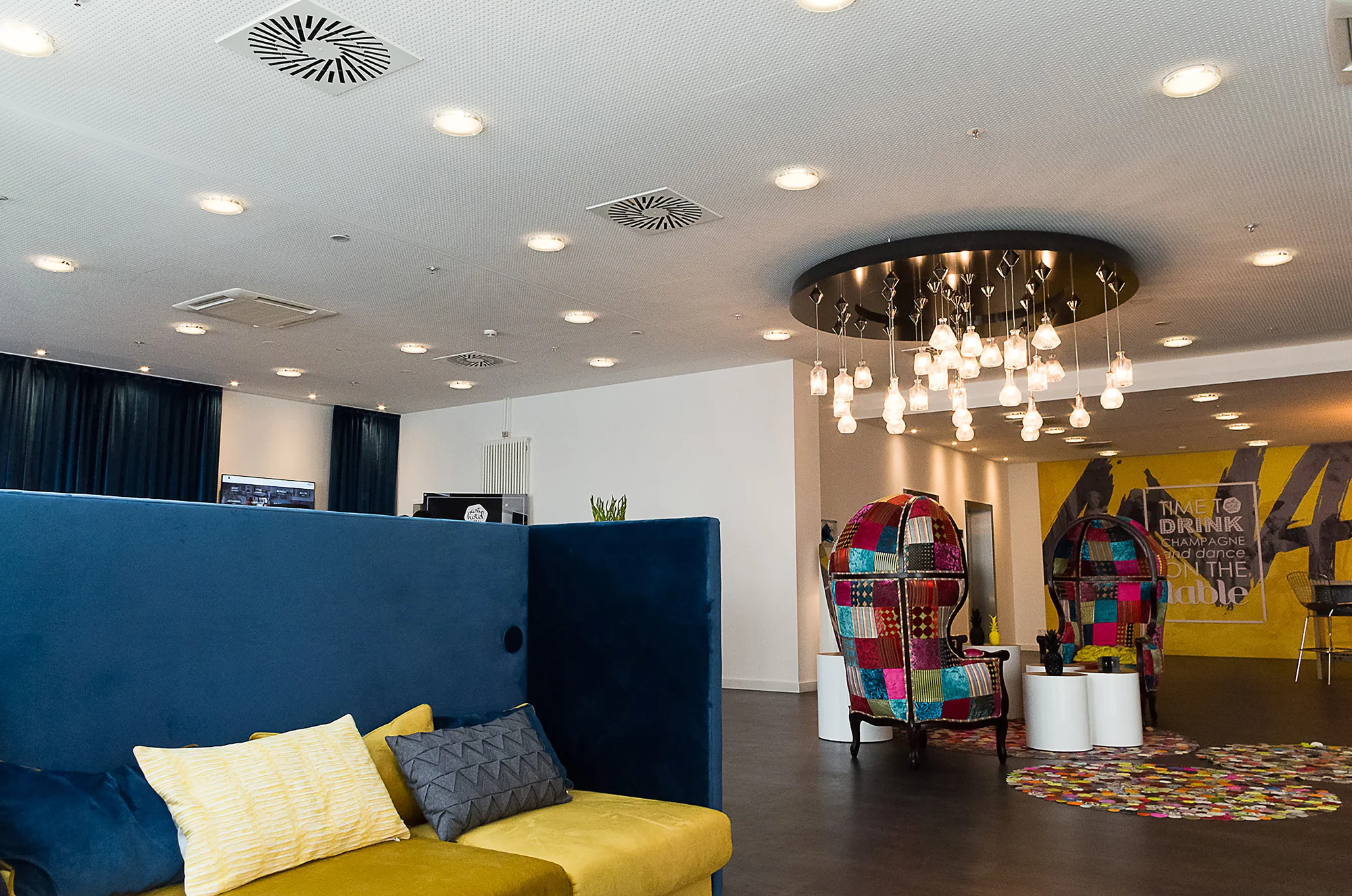 Moderní hotel v historickém centru Lipska se snídaní pro 1 nebo 2 osoby