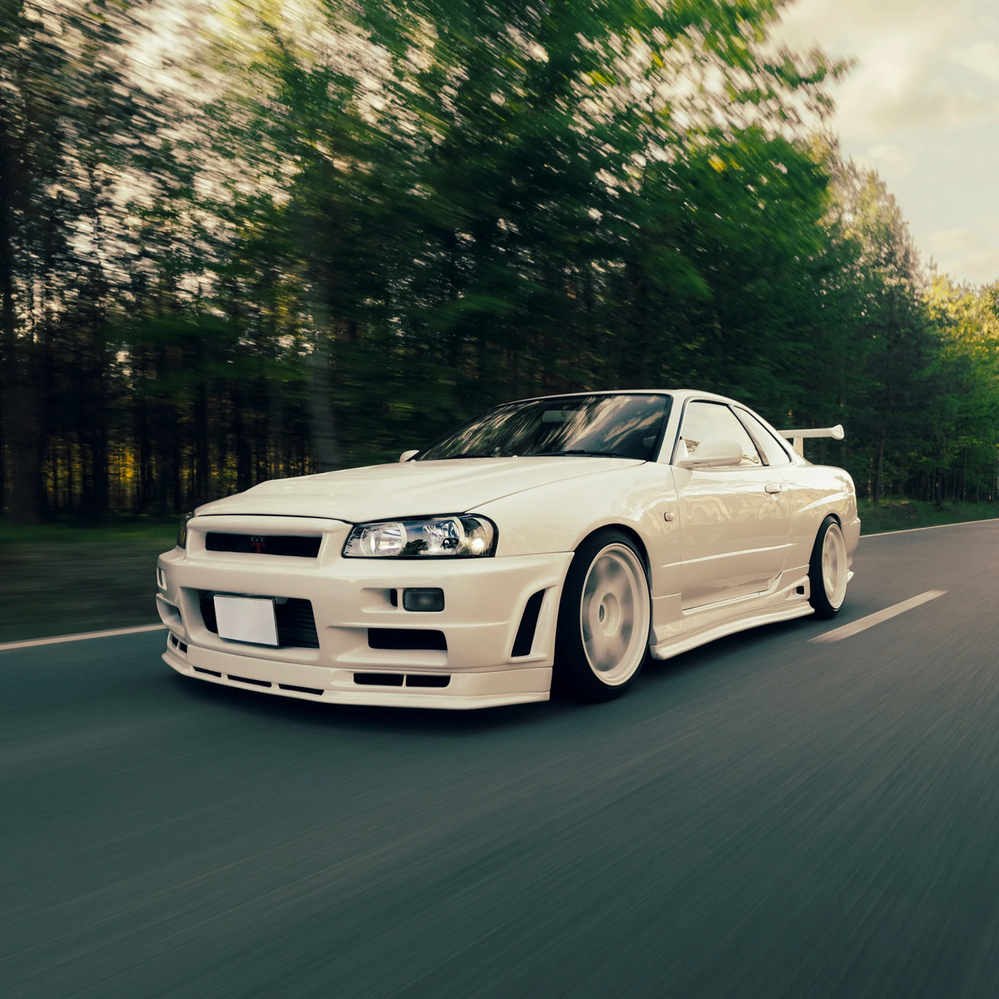 Nissan Skyline R34 nebo Nissan Silvia: jízda za volantem či na sedadle spolujezdce a třeba i driftem