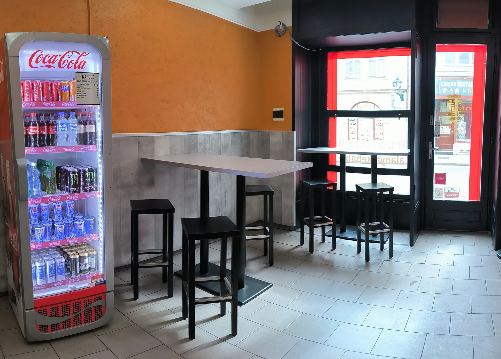 Parádní kebab, twister nebo falafel a nápoj podle výběru pro 1 osobu