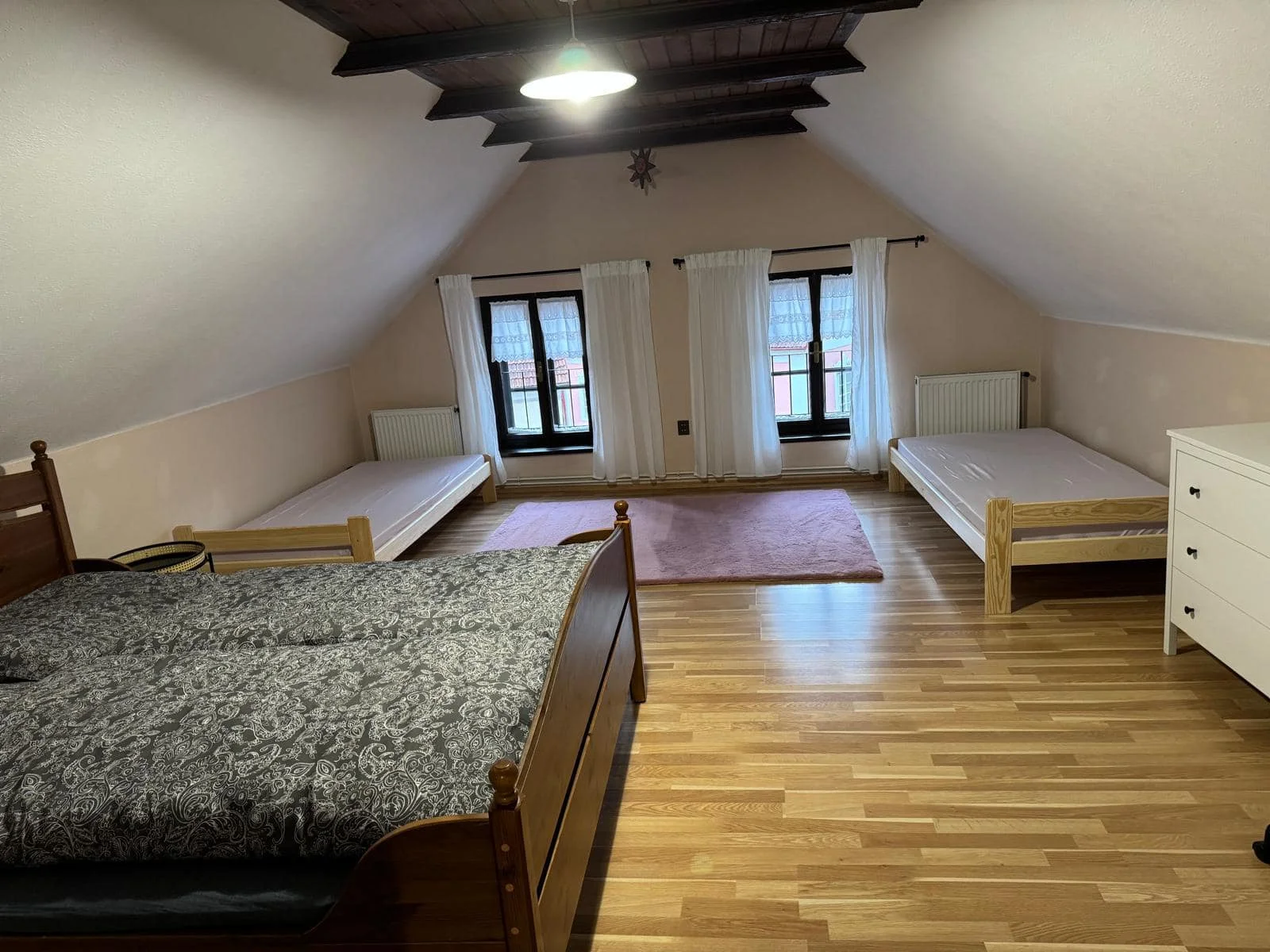 Pobyt v Jindřichově Hradci: plně vybavené apartmány v centru města