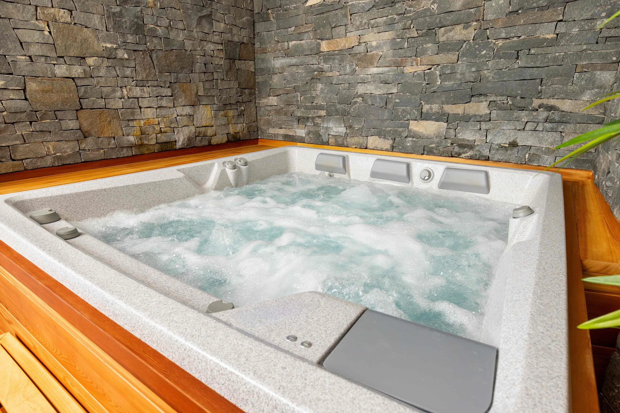 4* golfový resort u Pardubic se snídaní a saunovým světem, možnost wellness apartmánu