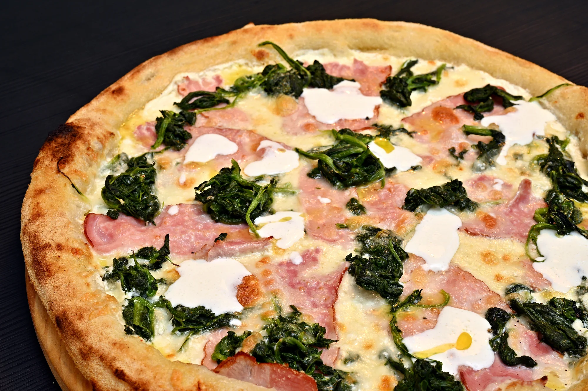Vyhlášená pizza v Capybara pizza: 1 nebo 2 pizzy dle výběru, možnost i s proseccem