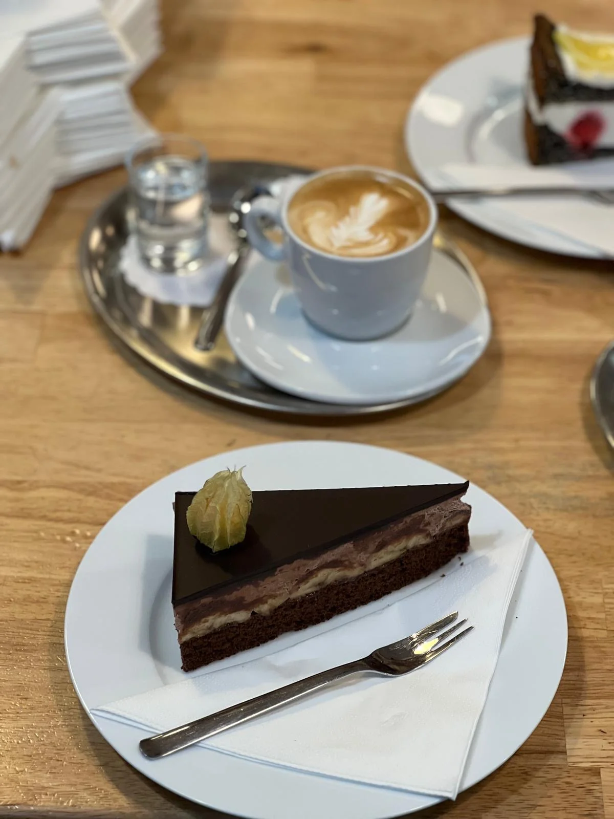 Otevřený voucher na celé menu v kavárně v centru Budějovic: 200-400 Kč