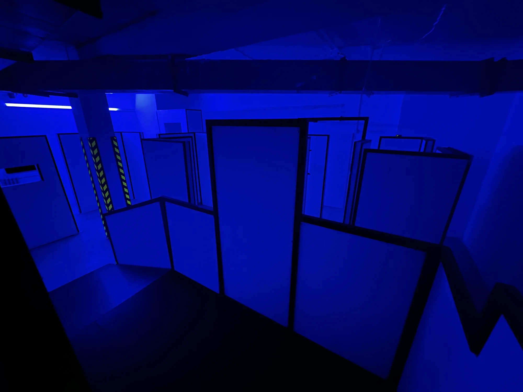 Adrenalin a zábava až pro 8 hráčů: laser game v pardubické aréně vč. nápojů a popcornu