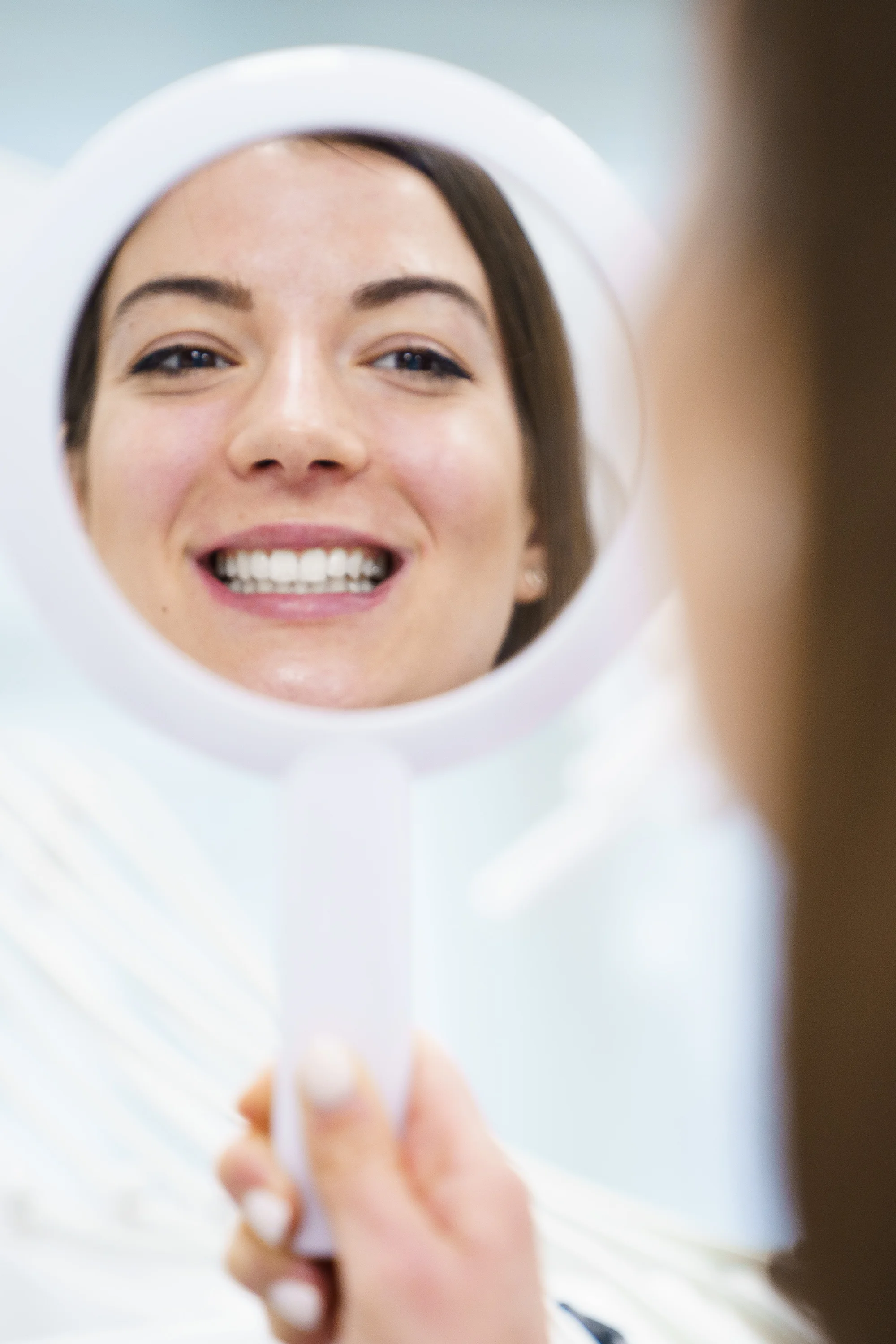 Ordinační bělení zubů LED lampou Philips Zoom s možností dentální hygieny