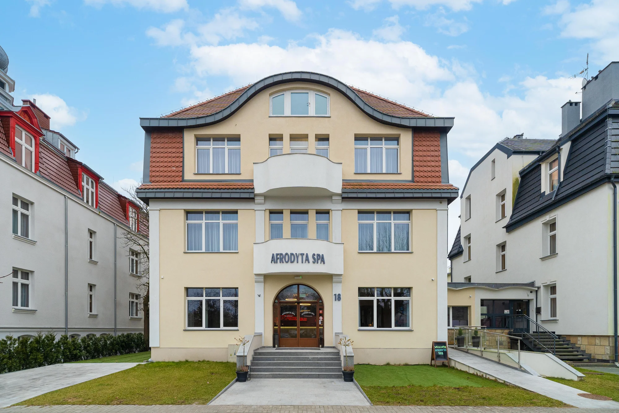 Baltská pohoda: hotel ve Svinoústí kousek od pláže, polopenze, wellness, first minute i noc zdarma