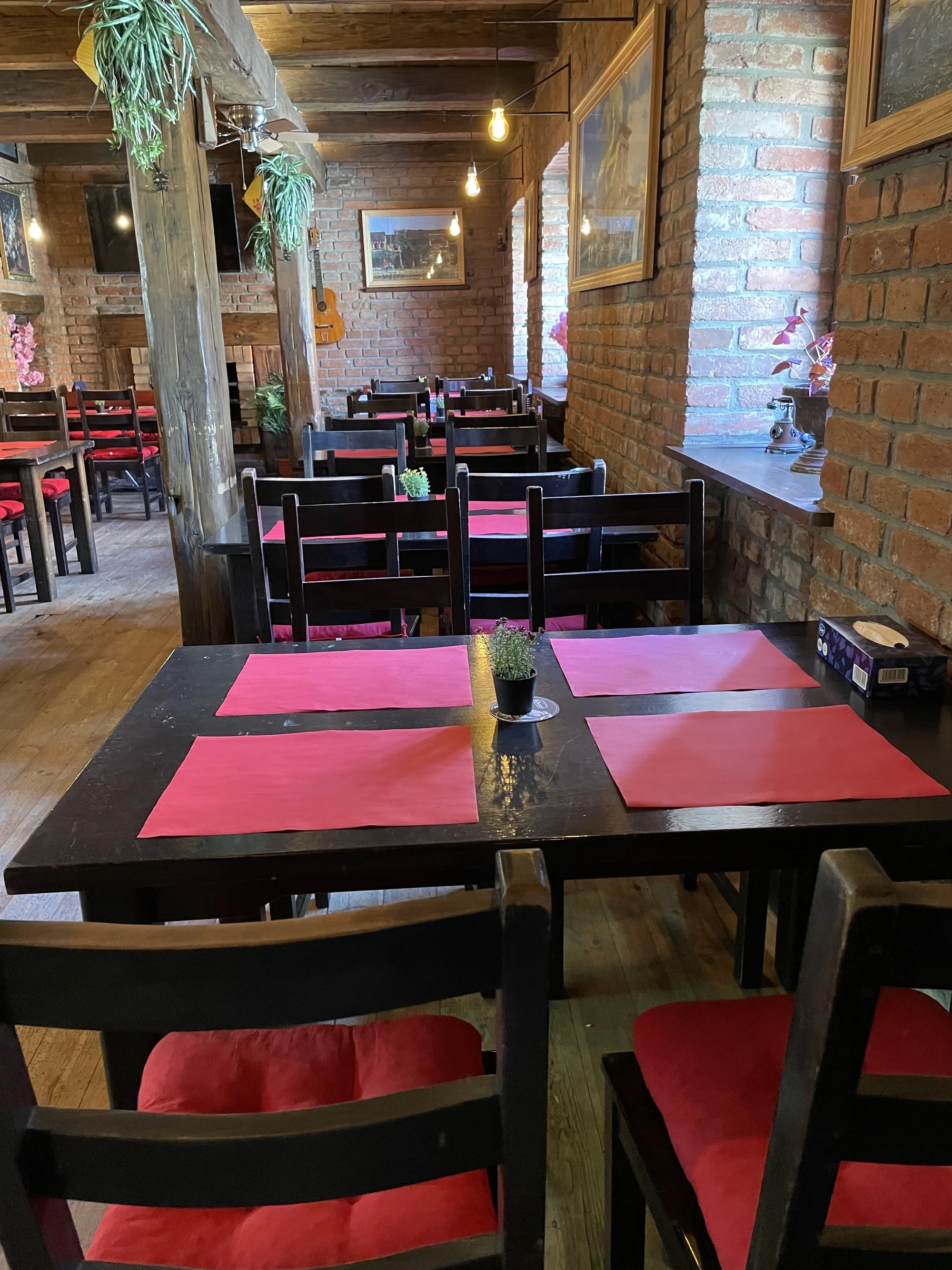 Asijské menu dle výběru až pro 2 osoby: Pho Bo, Kung-pao, Bún chả i dezert