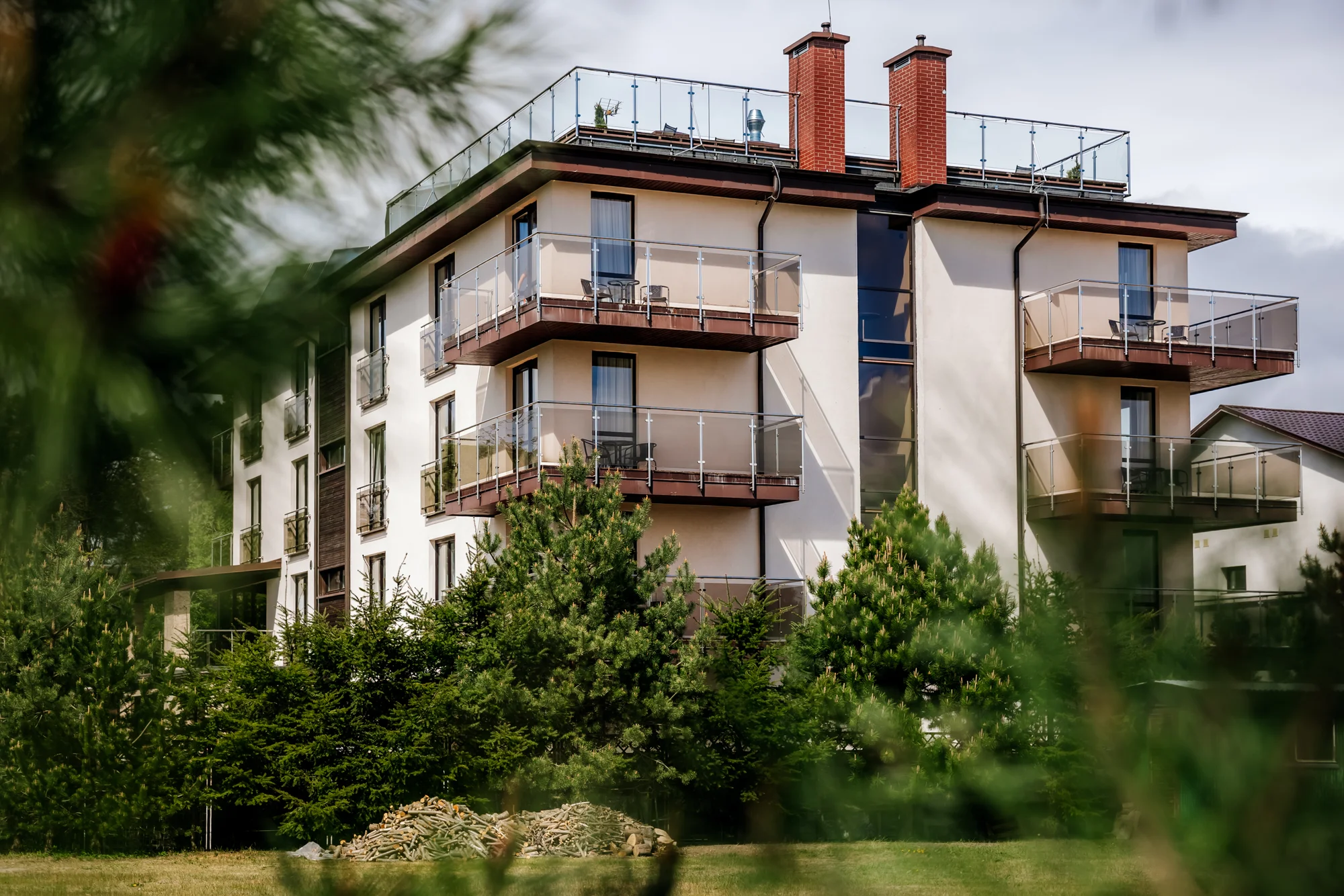 Hurá na Balt: 3* hotel u jezera Jamno, snídaně i polopenze, neomezený wellness, akce 2 děti zdarma