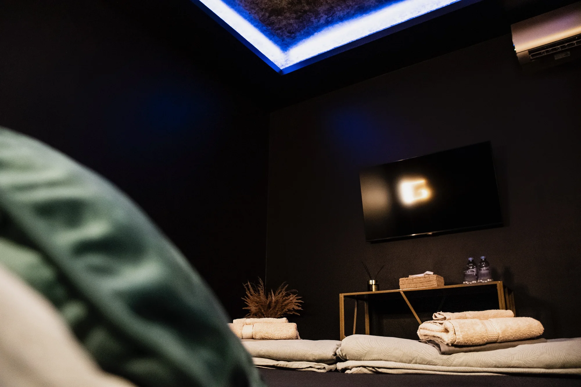 Privátní wellness s vířivkou a saunou pro dva: 120 minut relaxace i lahev sektu