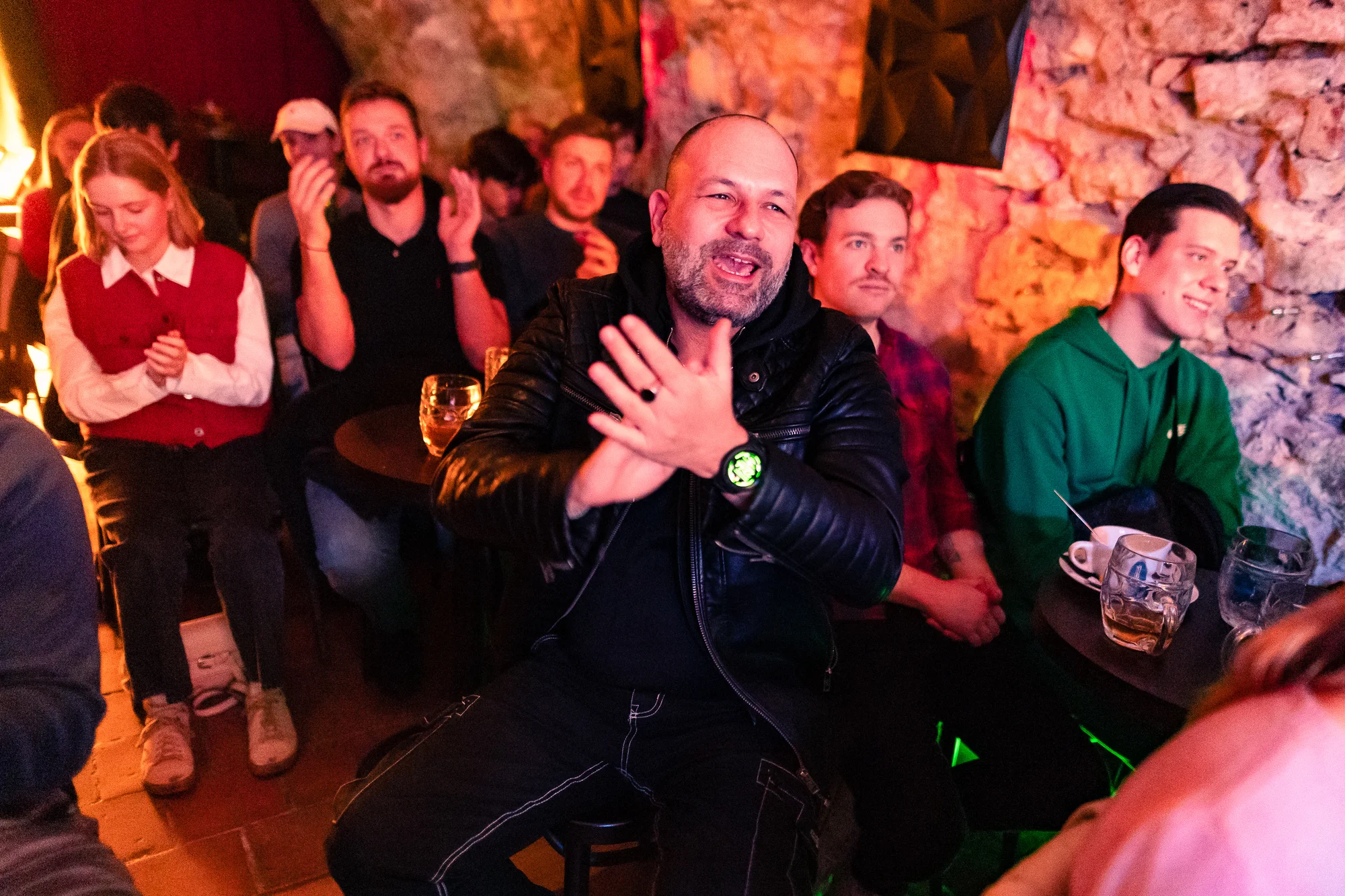 Vstup na Stand Up Comedy Show v METRO Comedy Club pro 1 nebo 2 osoby