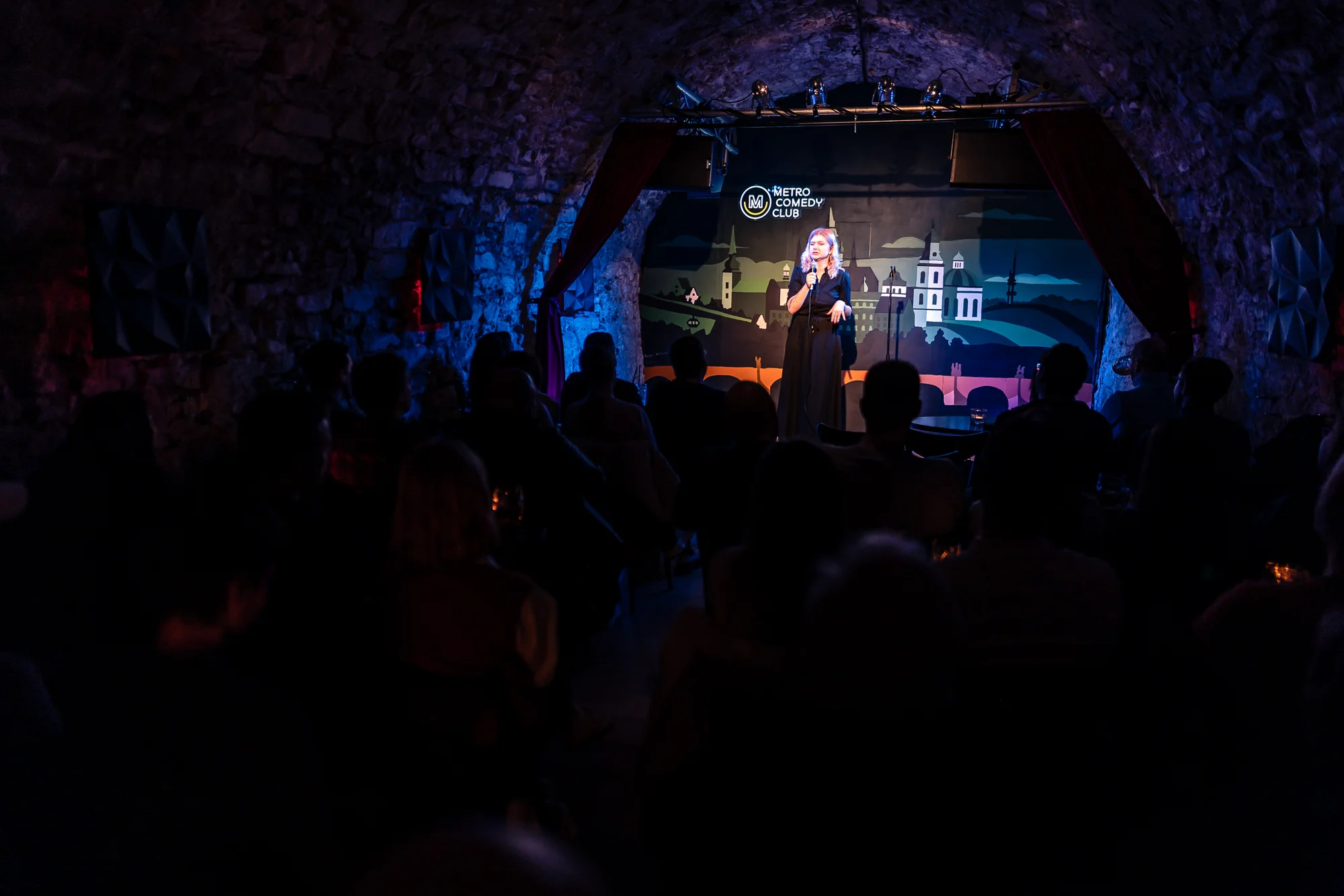 Vstup na Stand Up Comedy Show v METRO Comedy Club pro 1 nebo 2 osoby
