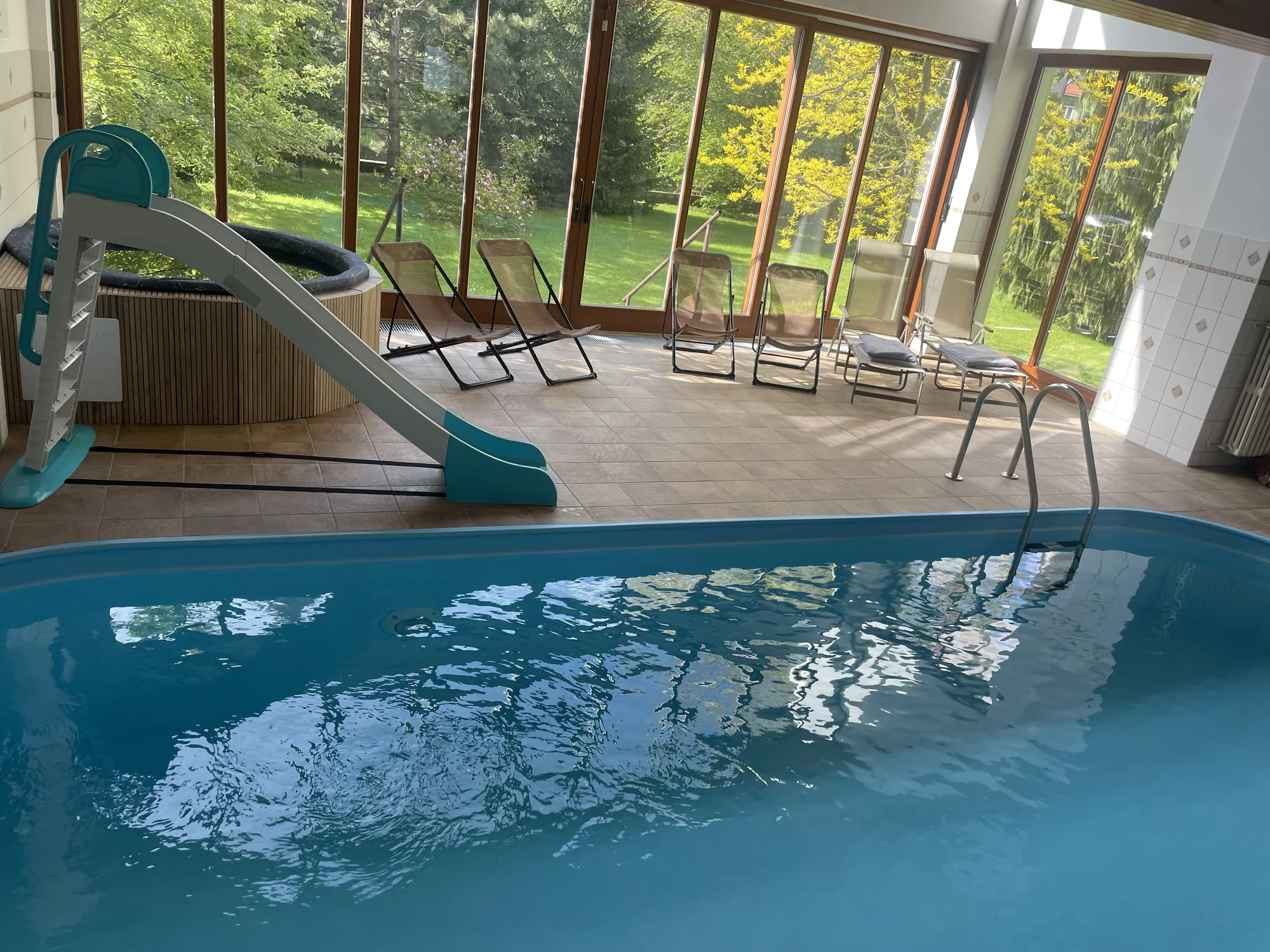 Vstup na 90 či 180 min. do nově otevřeného veřejného wellness pro 1 osobu
