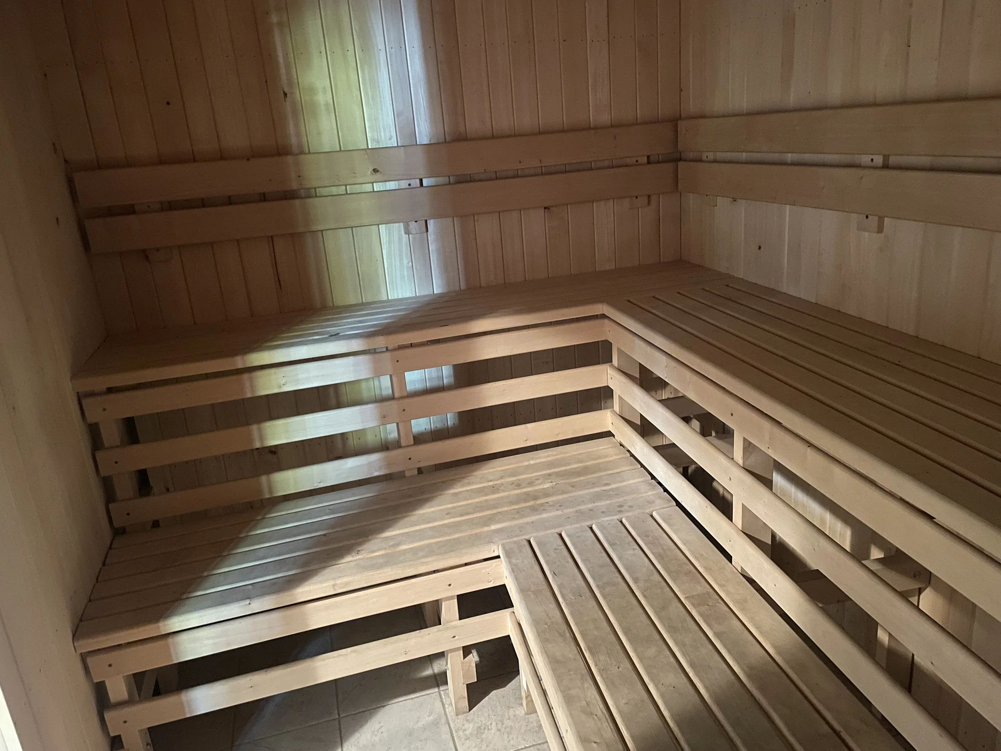 Vstup na 90 či 180 min. do nově otevřeného veřejného wellness pro 1 osobu