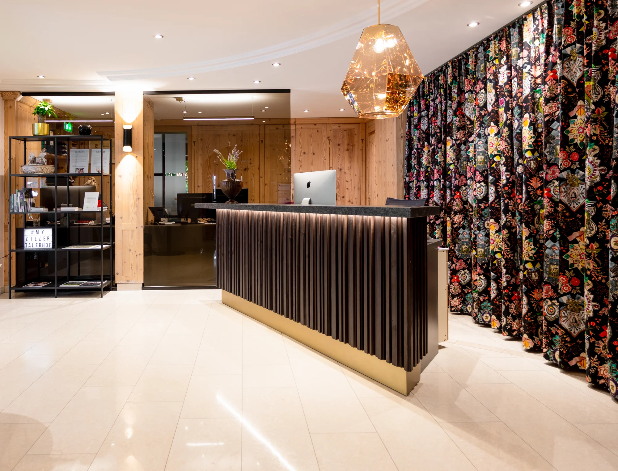 Tyrolsko: 4* hotel s polopenzí plus a neomezeným vstupen do bazénů a saun