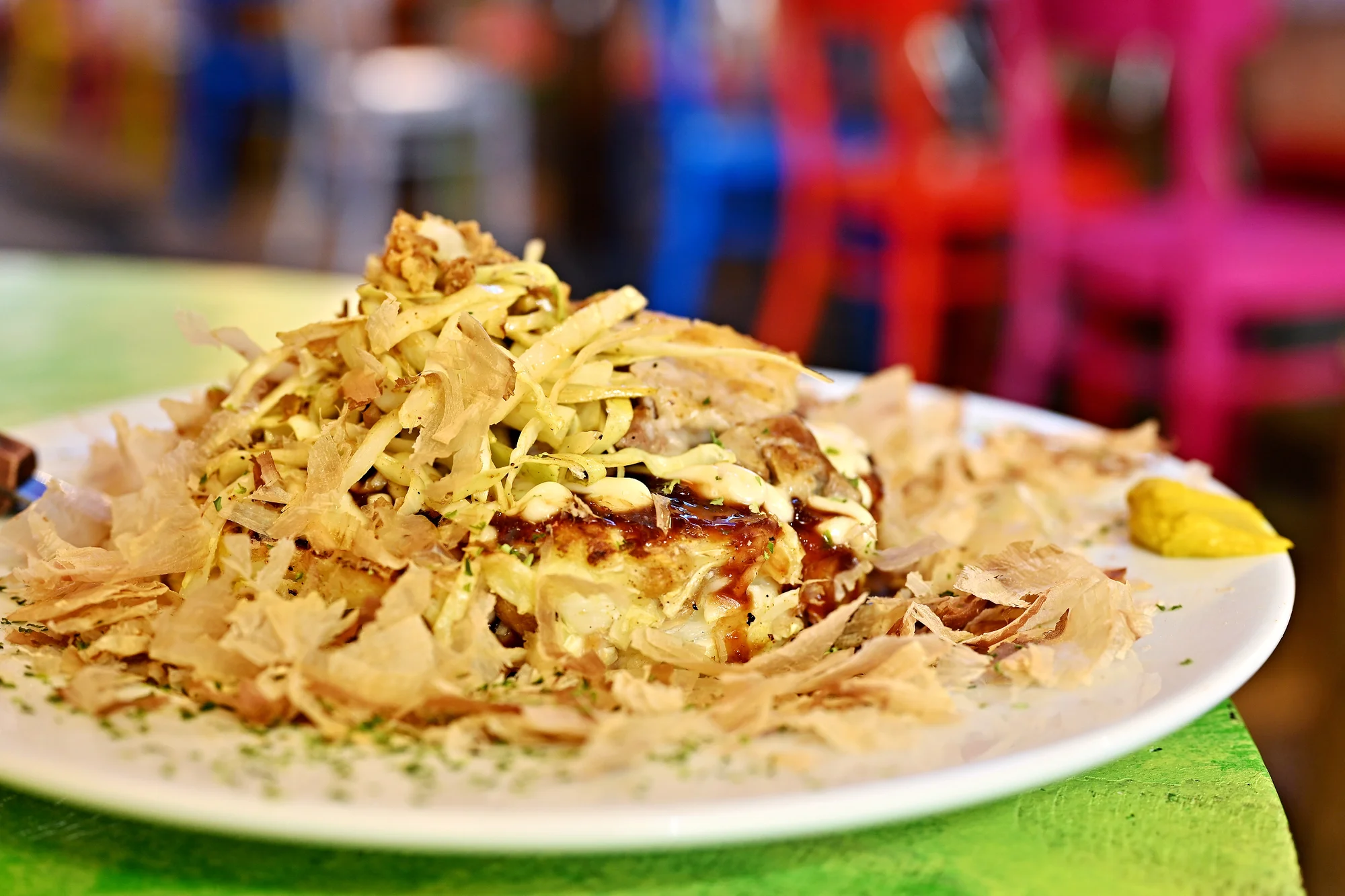 Autentické japonské menu v tradiční hospodě: rybí vývar, okonomiyaki i nápoj