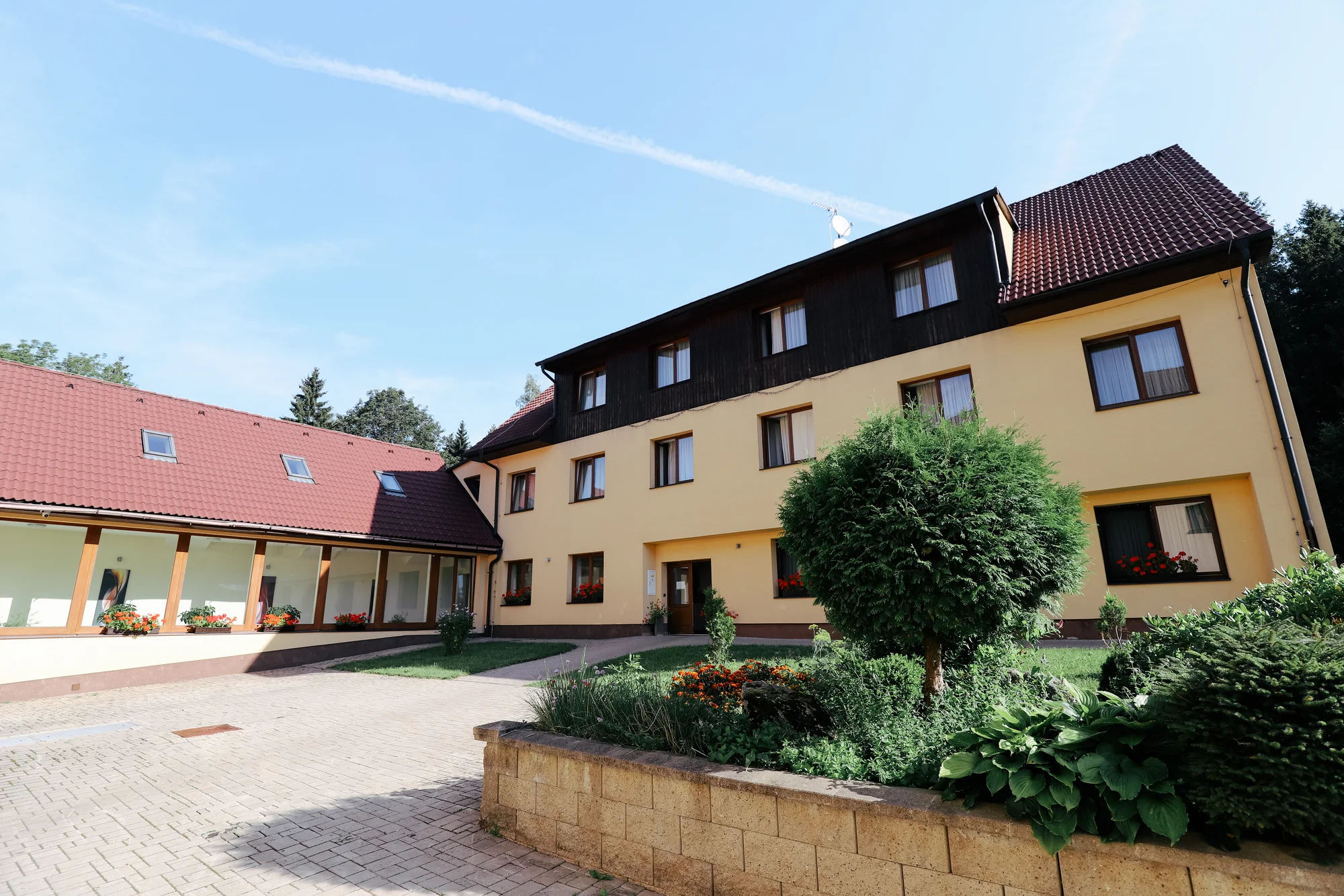 Dovolená v přírodě Jizerek pro dva i rodinu: plná penze a neomezený wellness