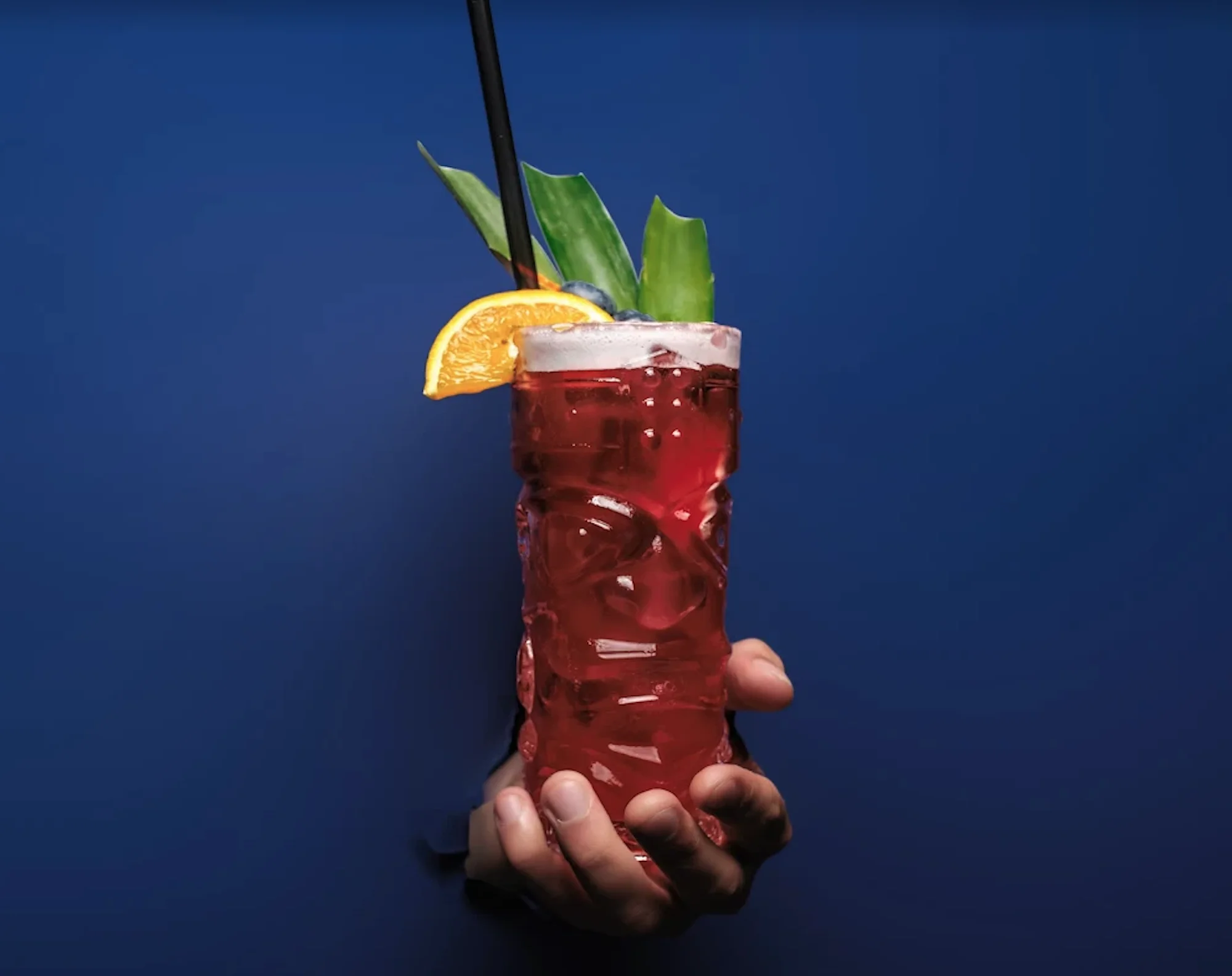 Drinky, hry i vodnice: voucher na 500–1 500 Kč do baru v centru Prahy