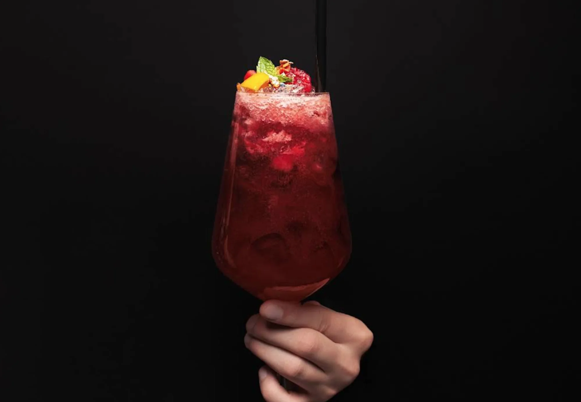 Drinky, hry i vodnice: voucher na 500–1 500 Kč do baru v centru Prahy