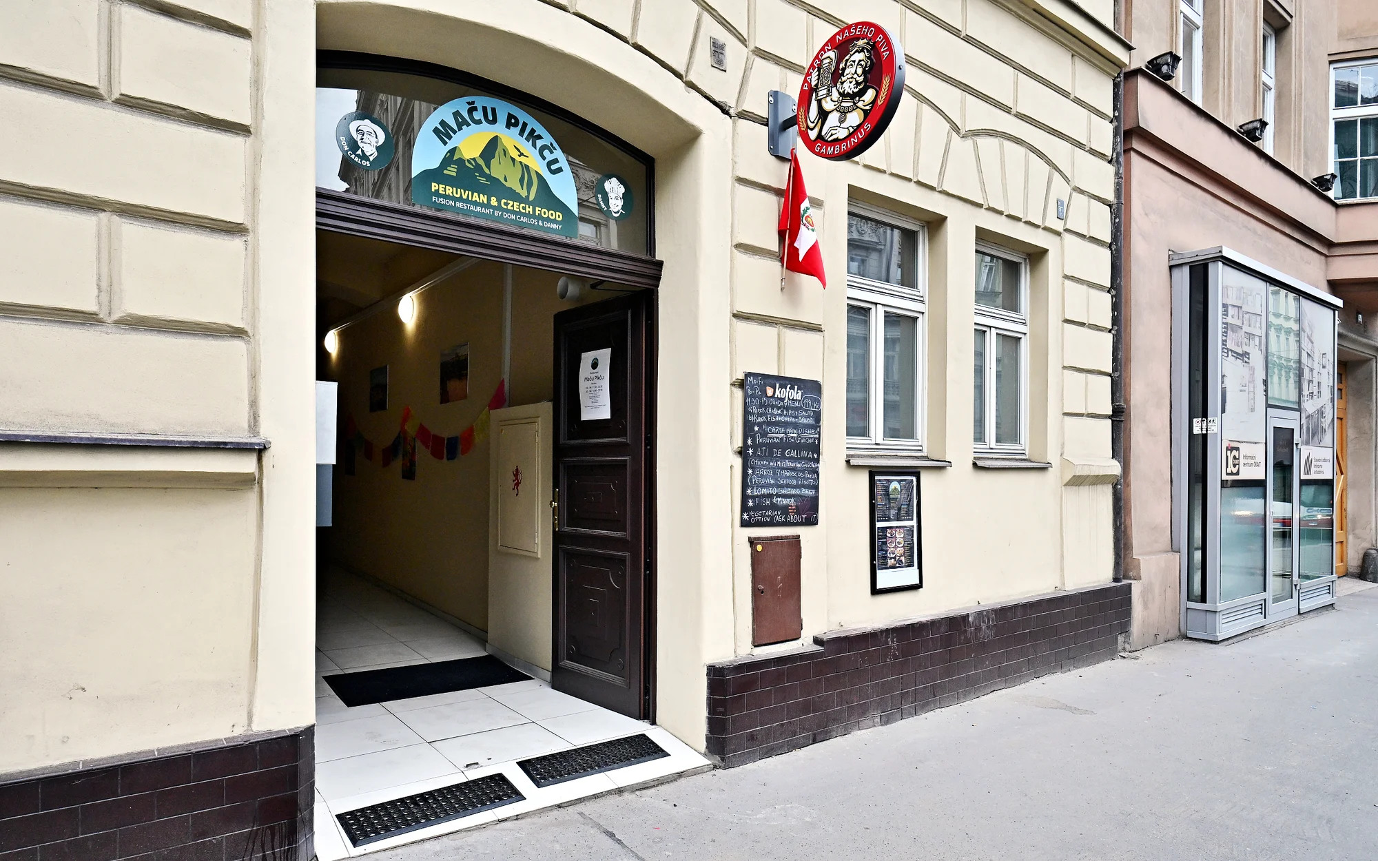 Peruánské menu o třech chodech pro 2 osoby: hlavní jídlo výběrem z 5 druhů