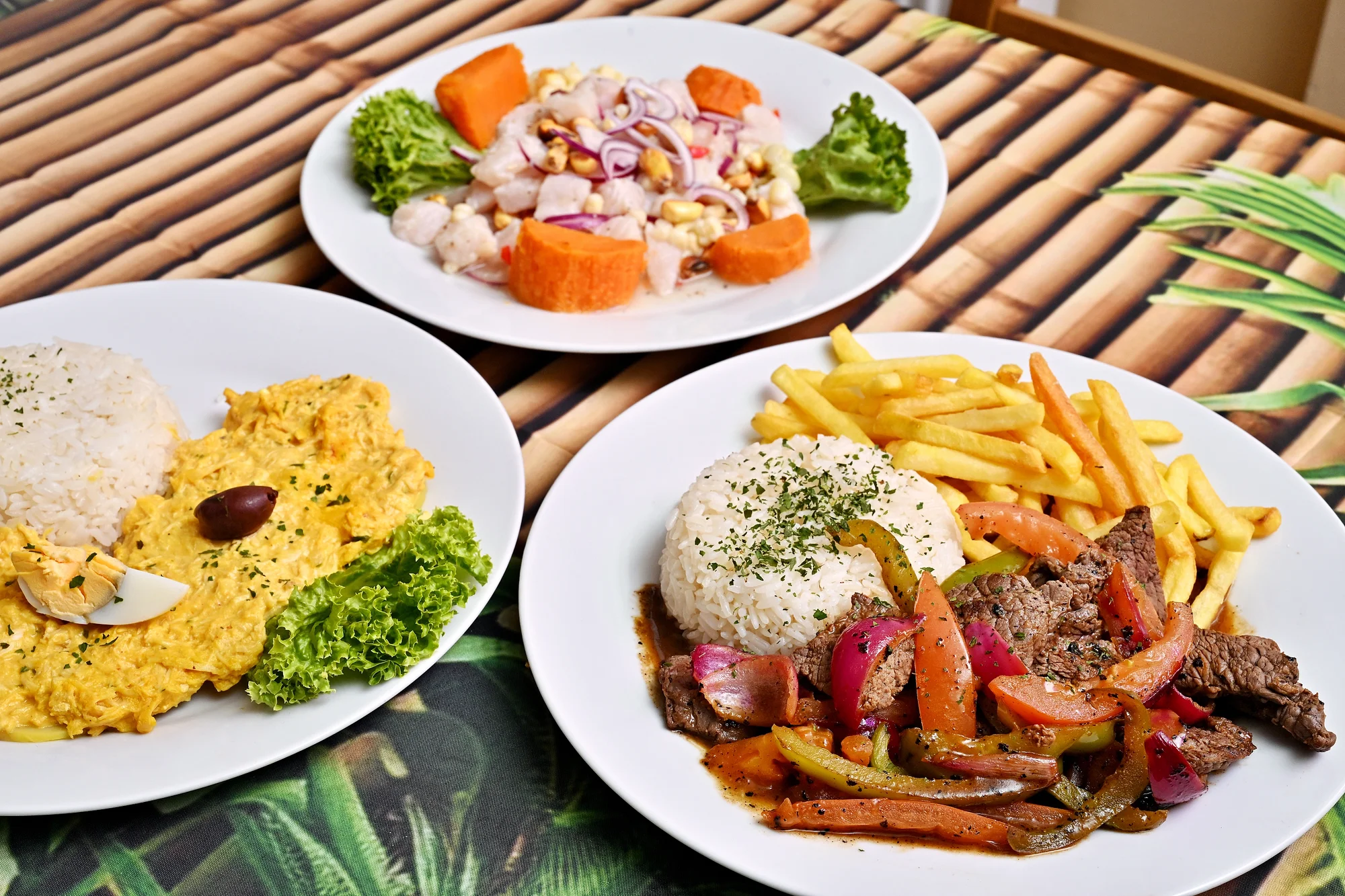 Peruánské menu o třech chodech pro 2 osoby: hlavní jídlo výběrem z 5 druhů