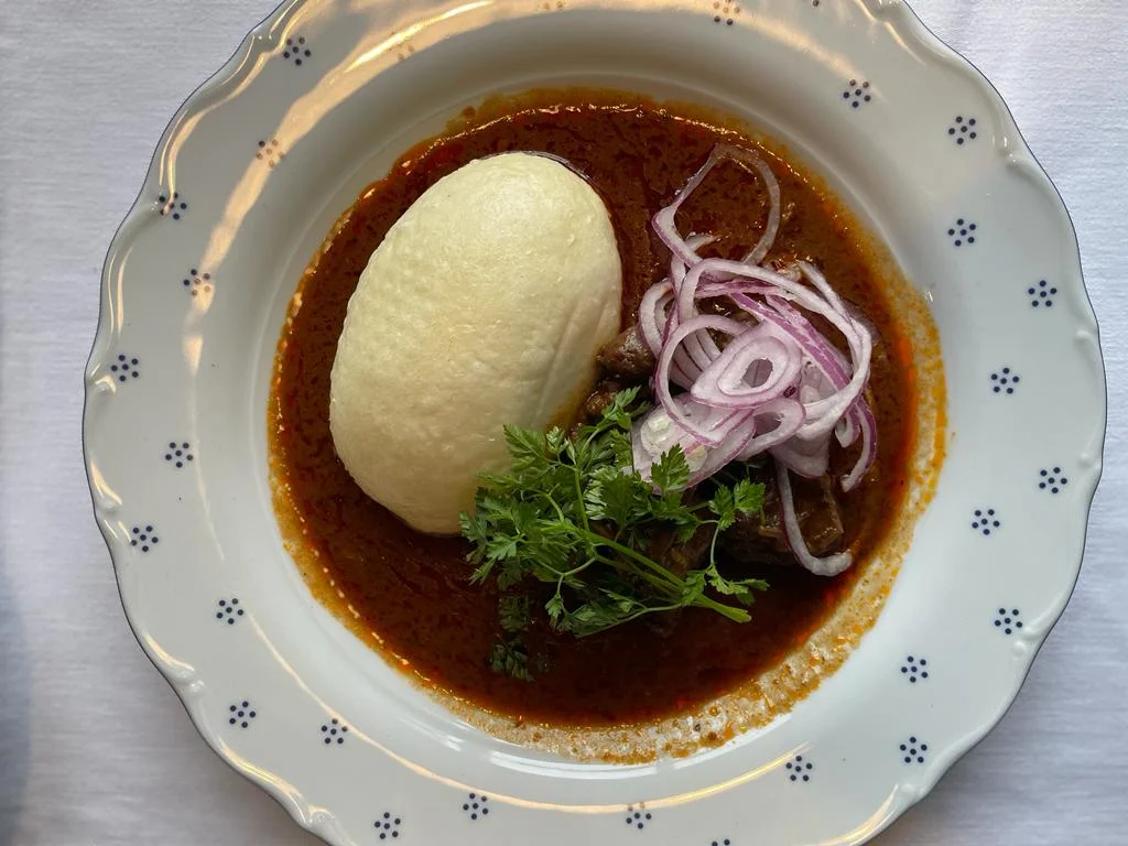Pivní lázeň a slavnostní tříchodové menu v Kyjovském pivovaru pro 2 osoby