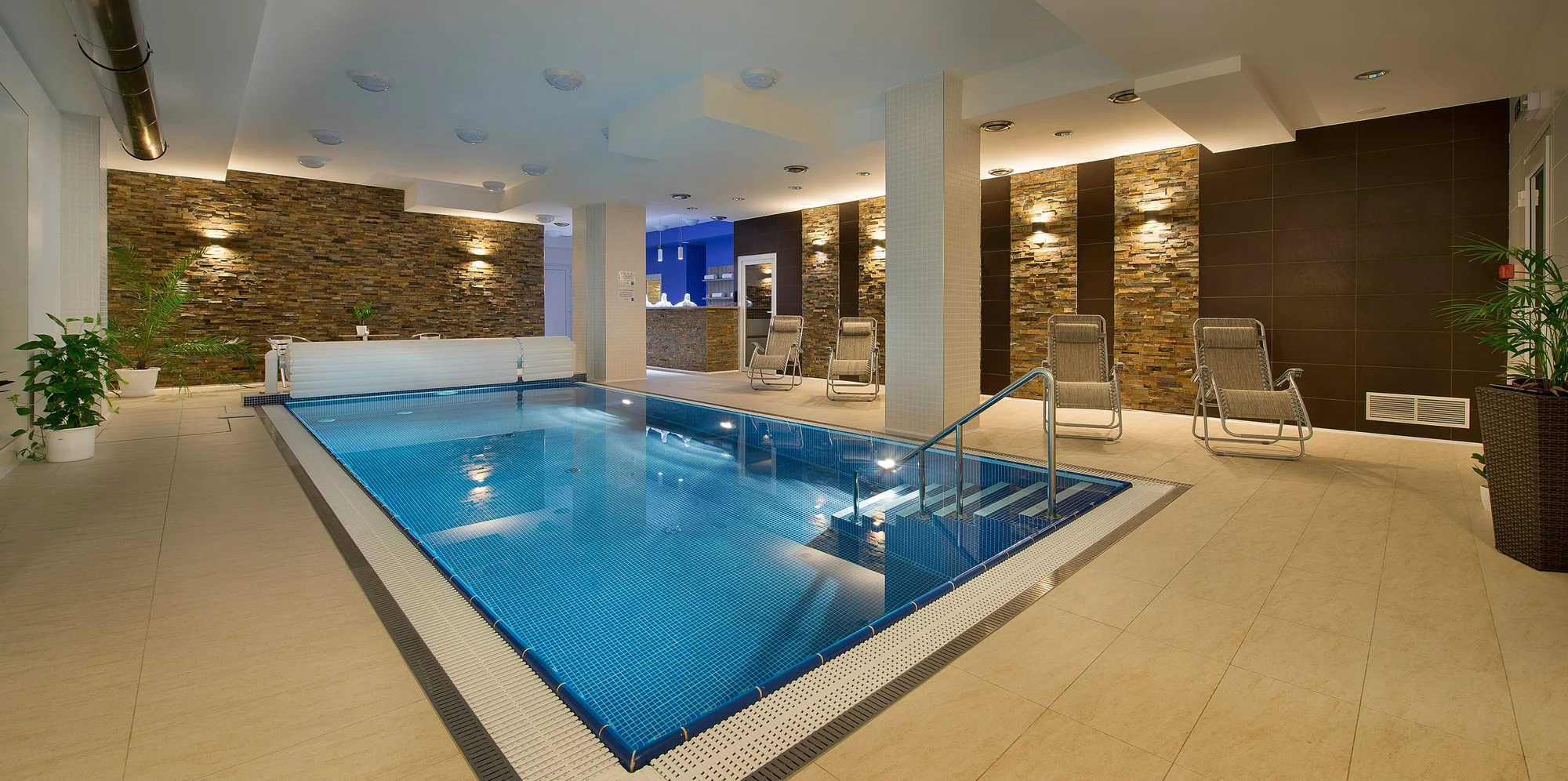 Dovolená v Železných horách: vila nebo chatka, venkovní bazén a wellness, varianty se snídaní
