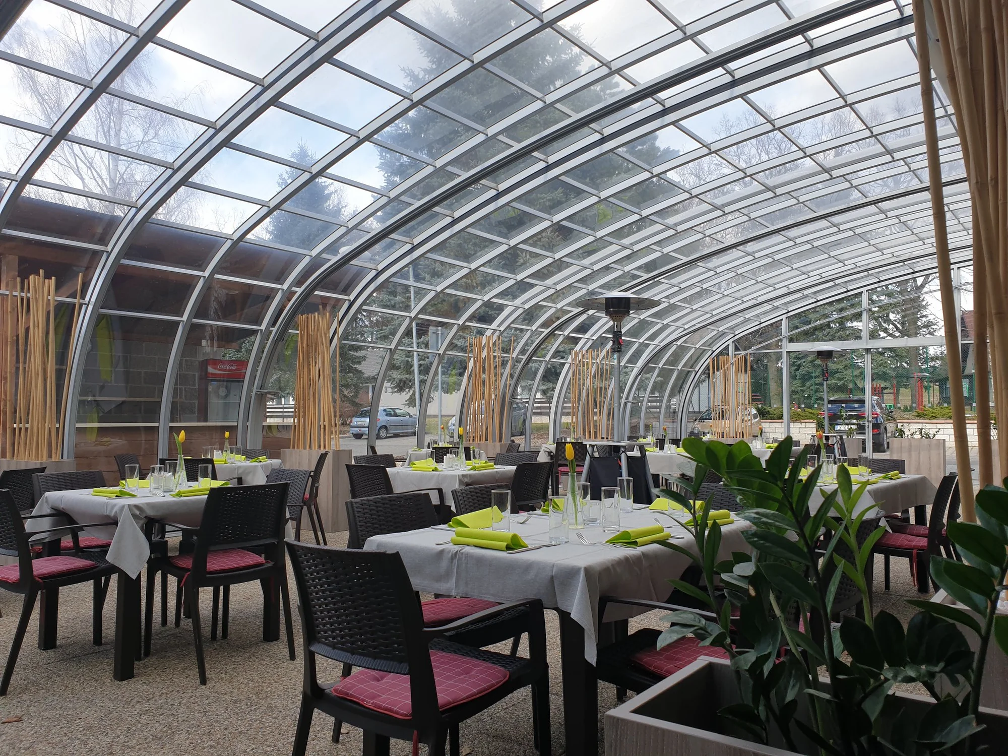 Dovolená v Železných horách: vila nebo chatka, venkovní bazén a wellness, varianty se snídaní