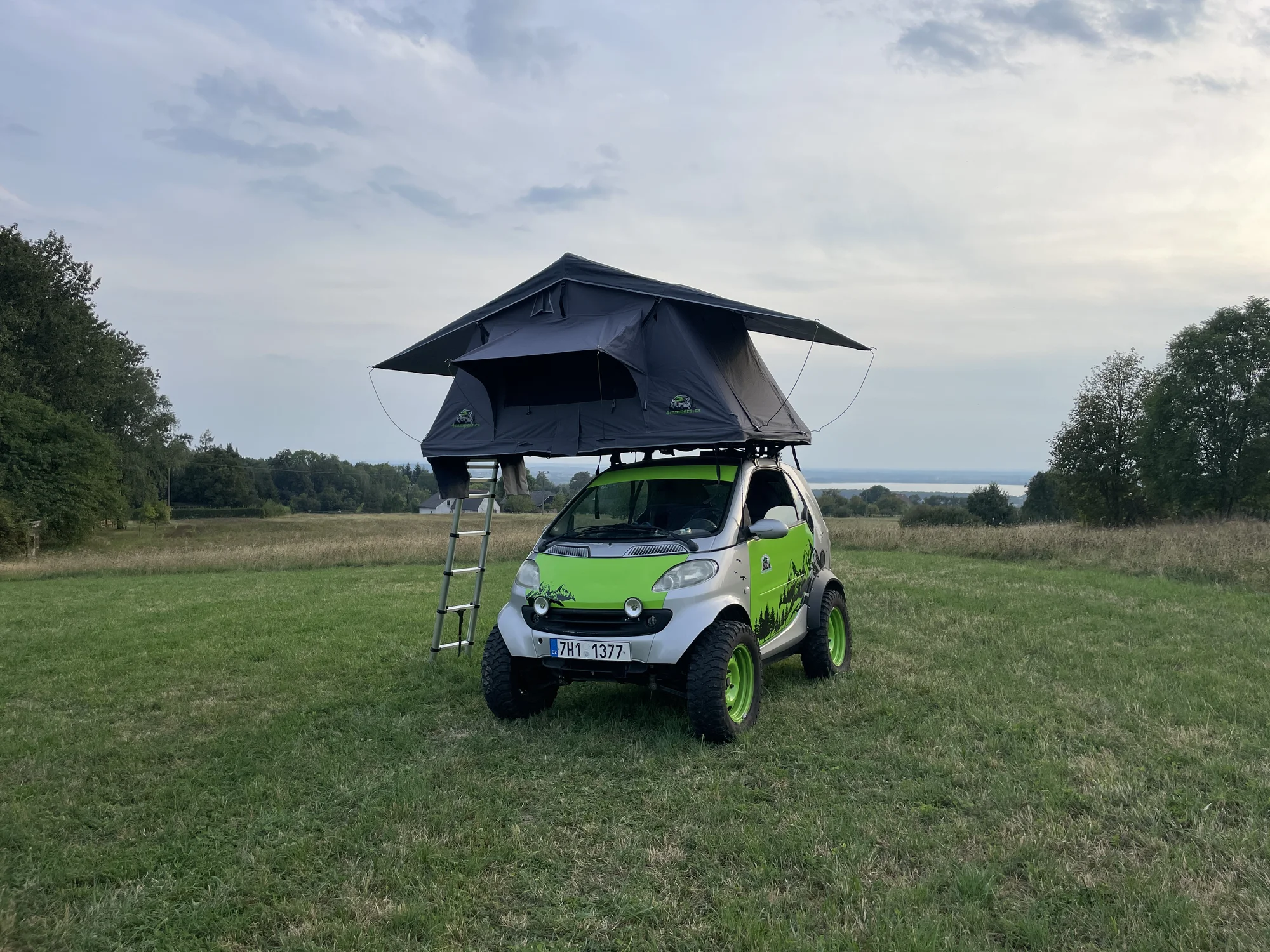 Pronájem malého či velkého autostanu na 2 nebo 6 nocí