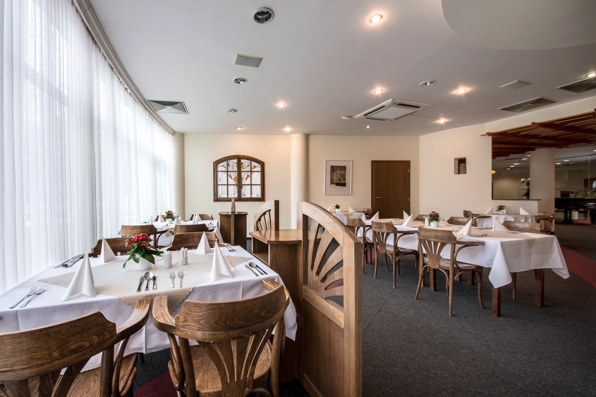4* hotel s polopenzí, snídaní či all inclusive a neomezeným wellness, v létě i bazén