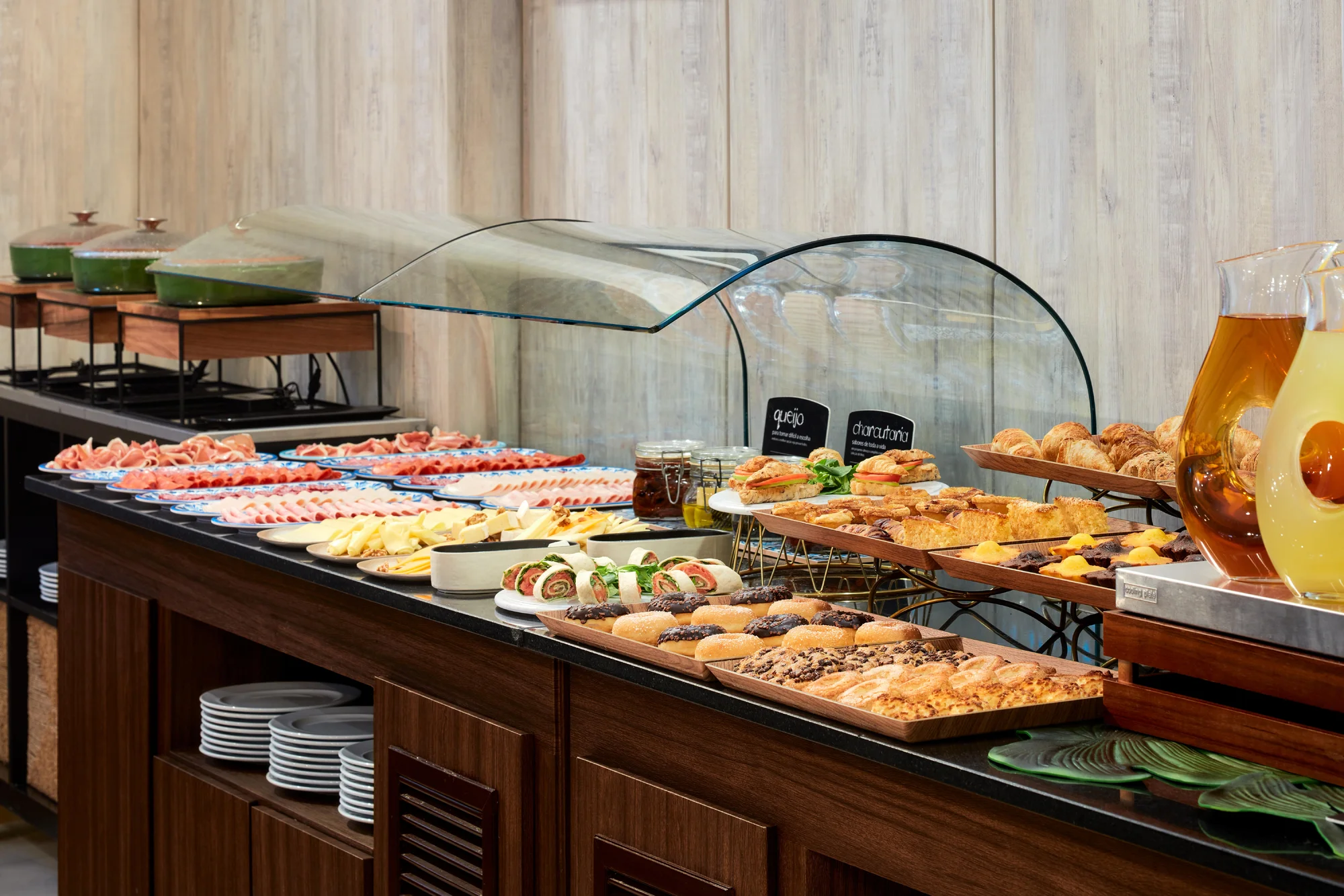 Lisabon: 4* hotel se snídaní, vč. fitness a sauny, 10 minut jízdy od letiště