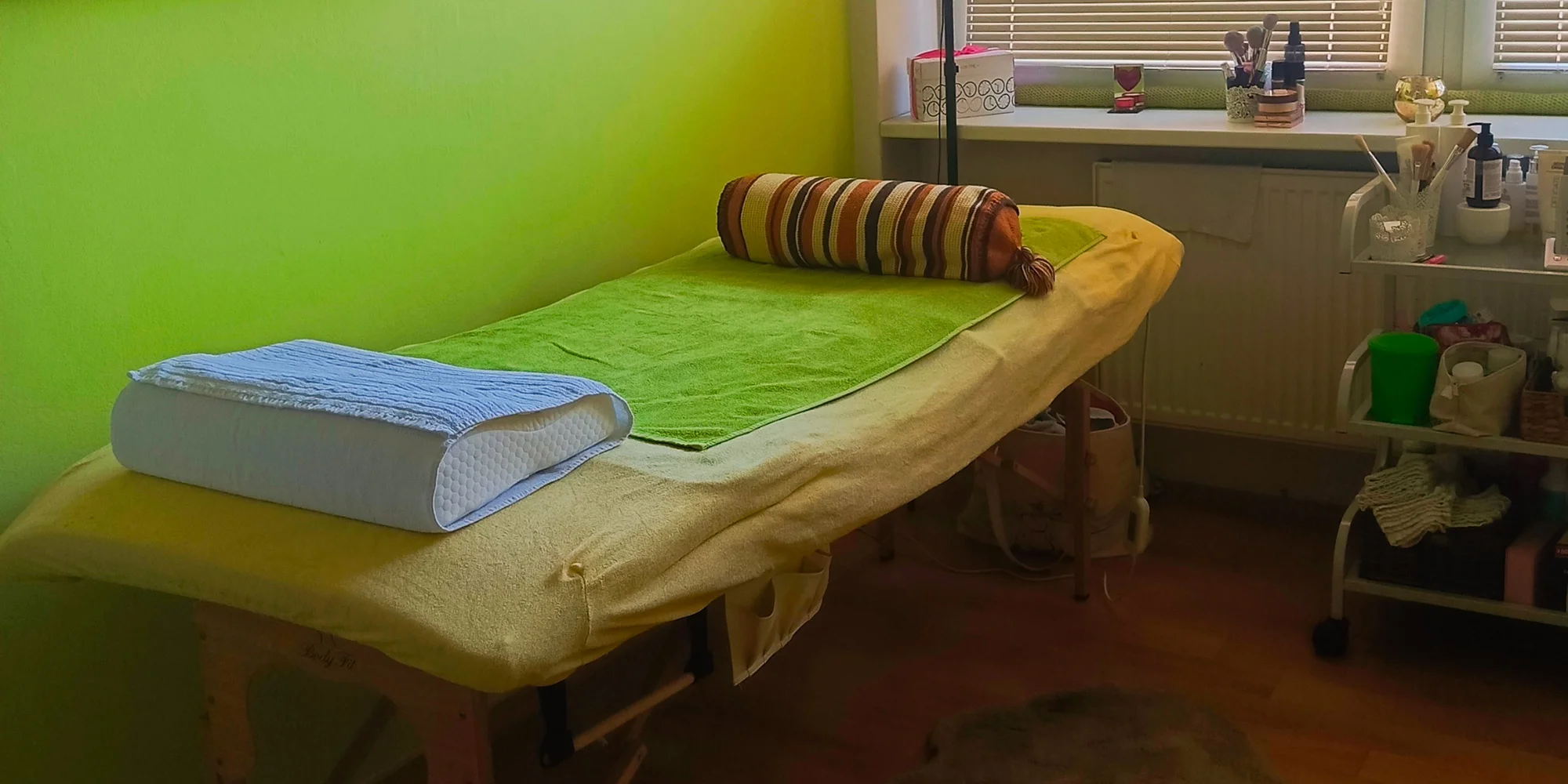 Hladká a zářivá pleť: neinvazivní radiofrekvence obličeje, krku a dekoltu, 1 až 3 ošetření