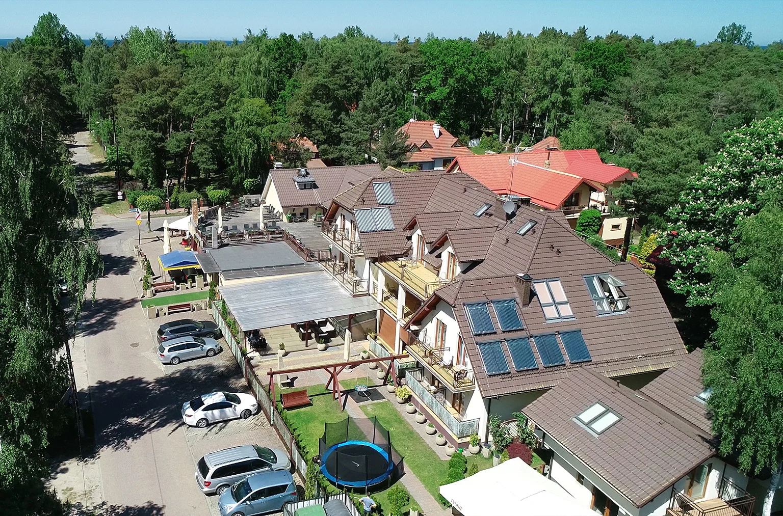 K Baltu s plnou penzí i wellness: útulný hotel kousek od pláže, možnost procedur